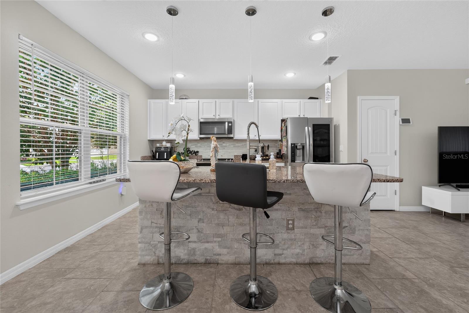 10108 SALT POINT DR