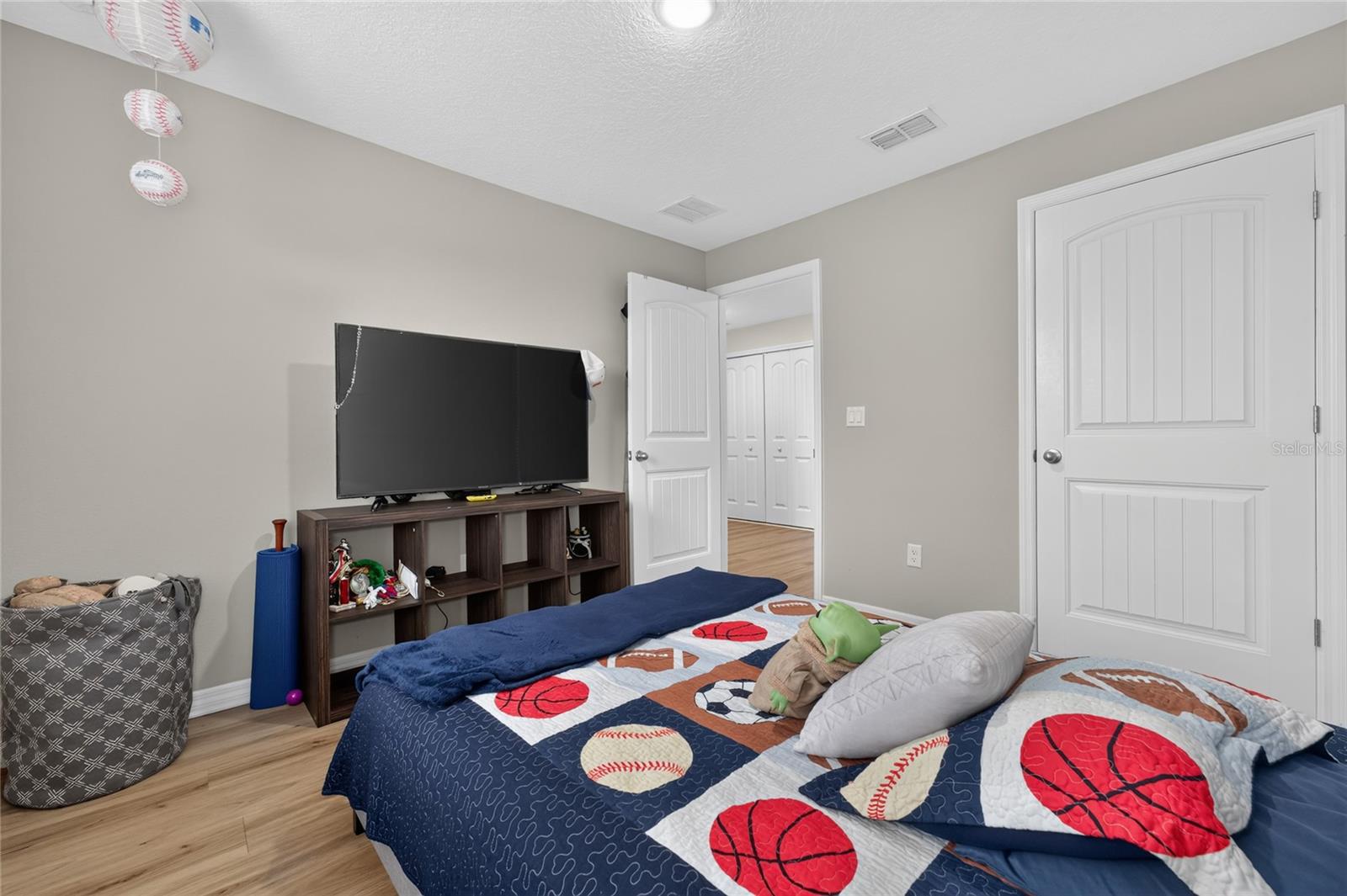 10108 SALT POINT DR