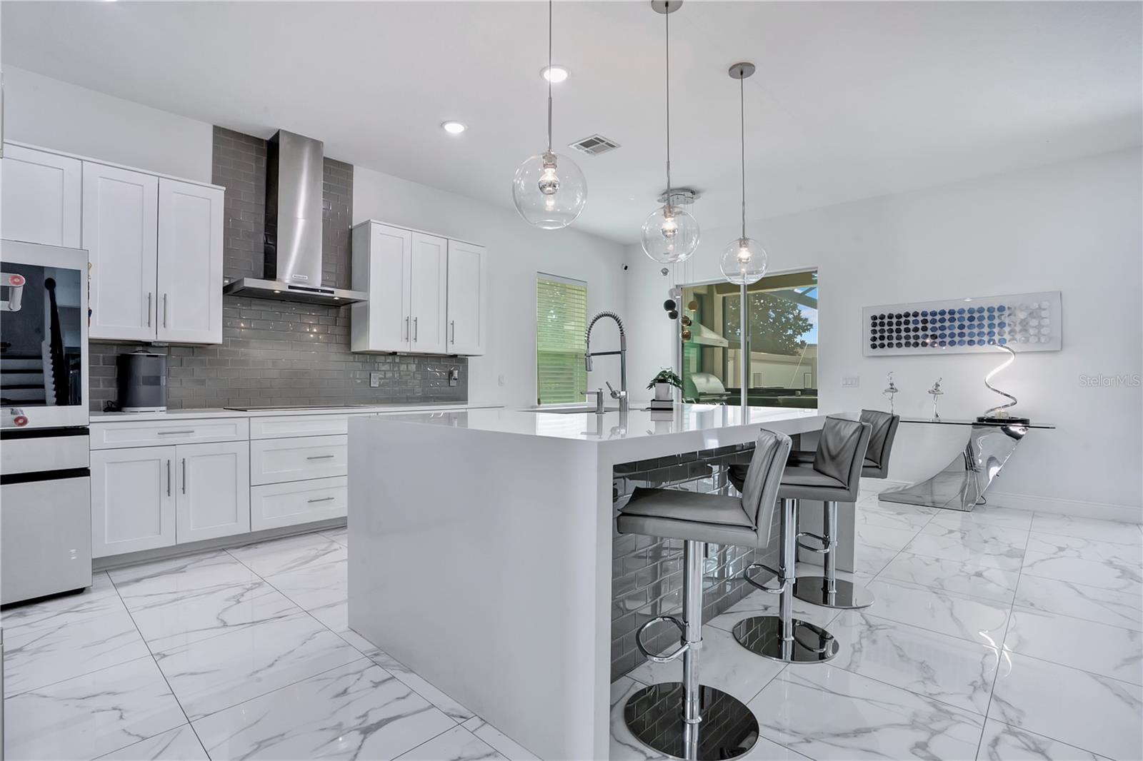 16548 RAVEN ROCK PL
