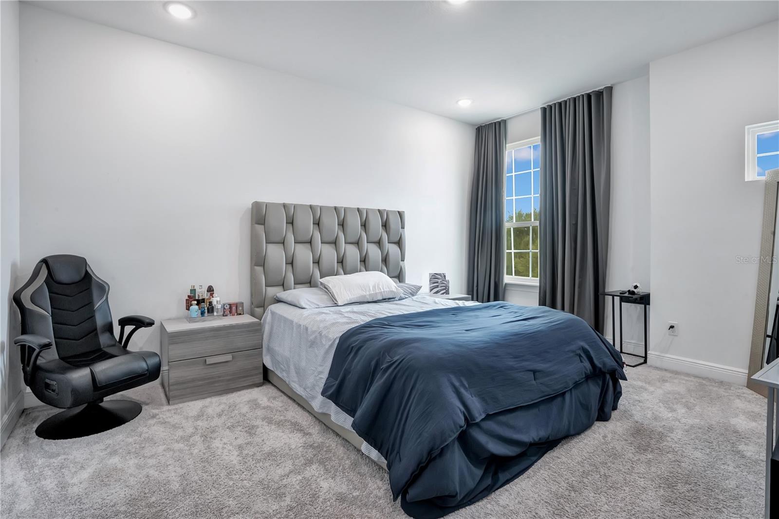 16548 RAVEN ROCK PL