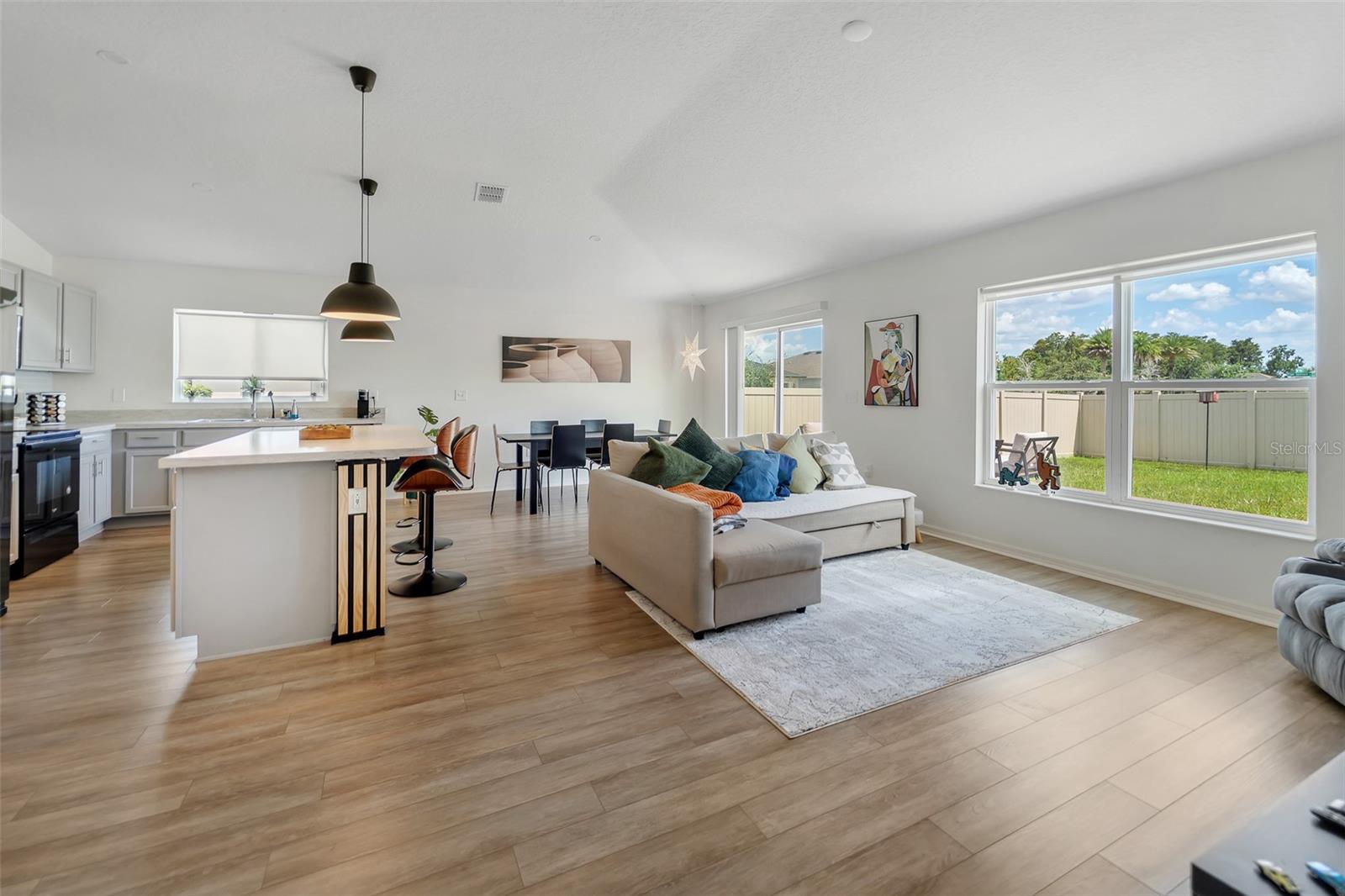 3122 EAGLE HAMMOCK CIR