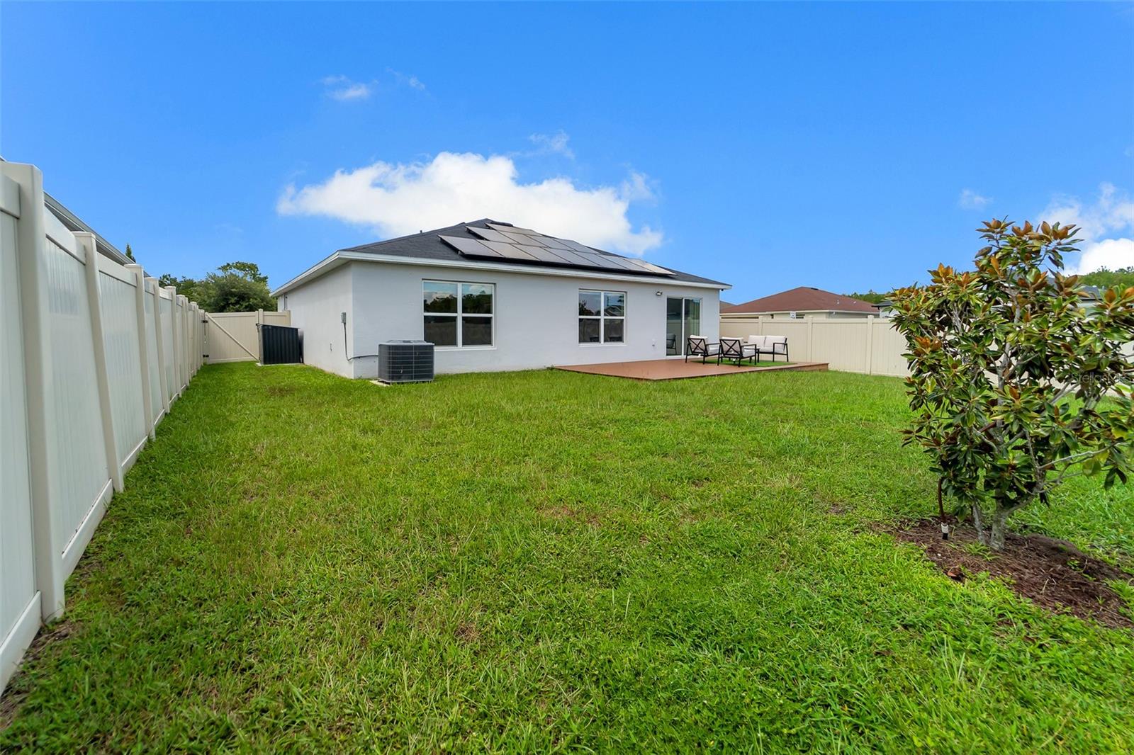 3122 EAGLE HAMMOCK CIR