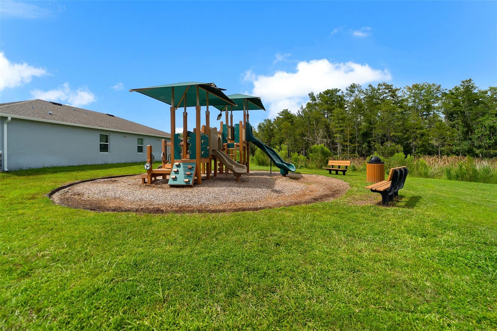 3122 EAGLE HAMMOCK CIR