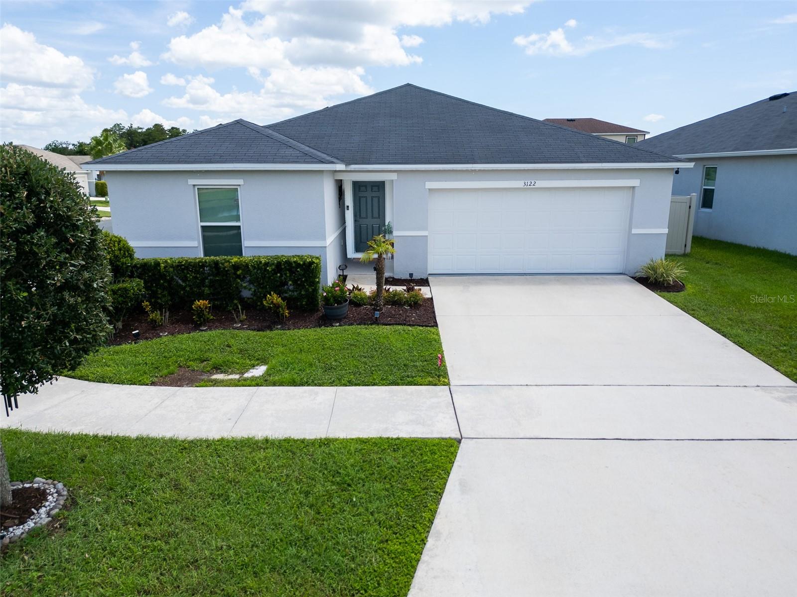 3122 EAGLE HAMMOCK CIR