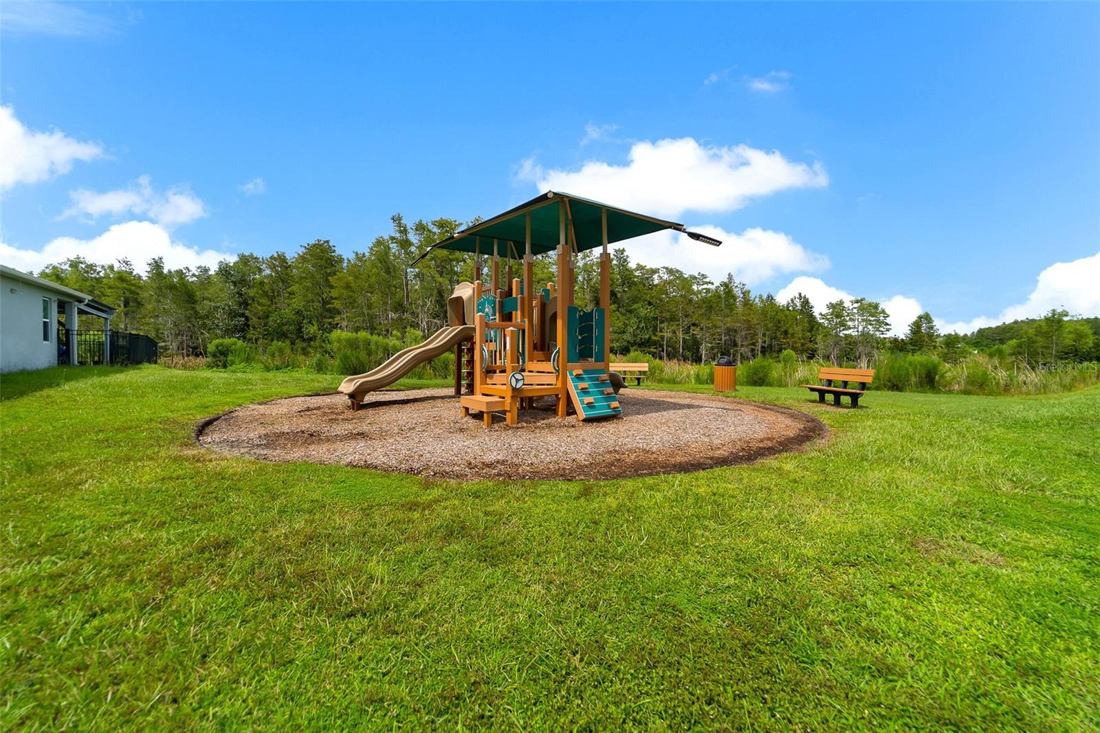 3122 EAGLE HAMMOCK CIR