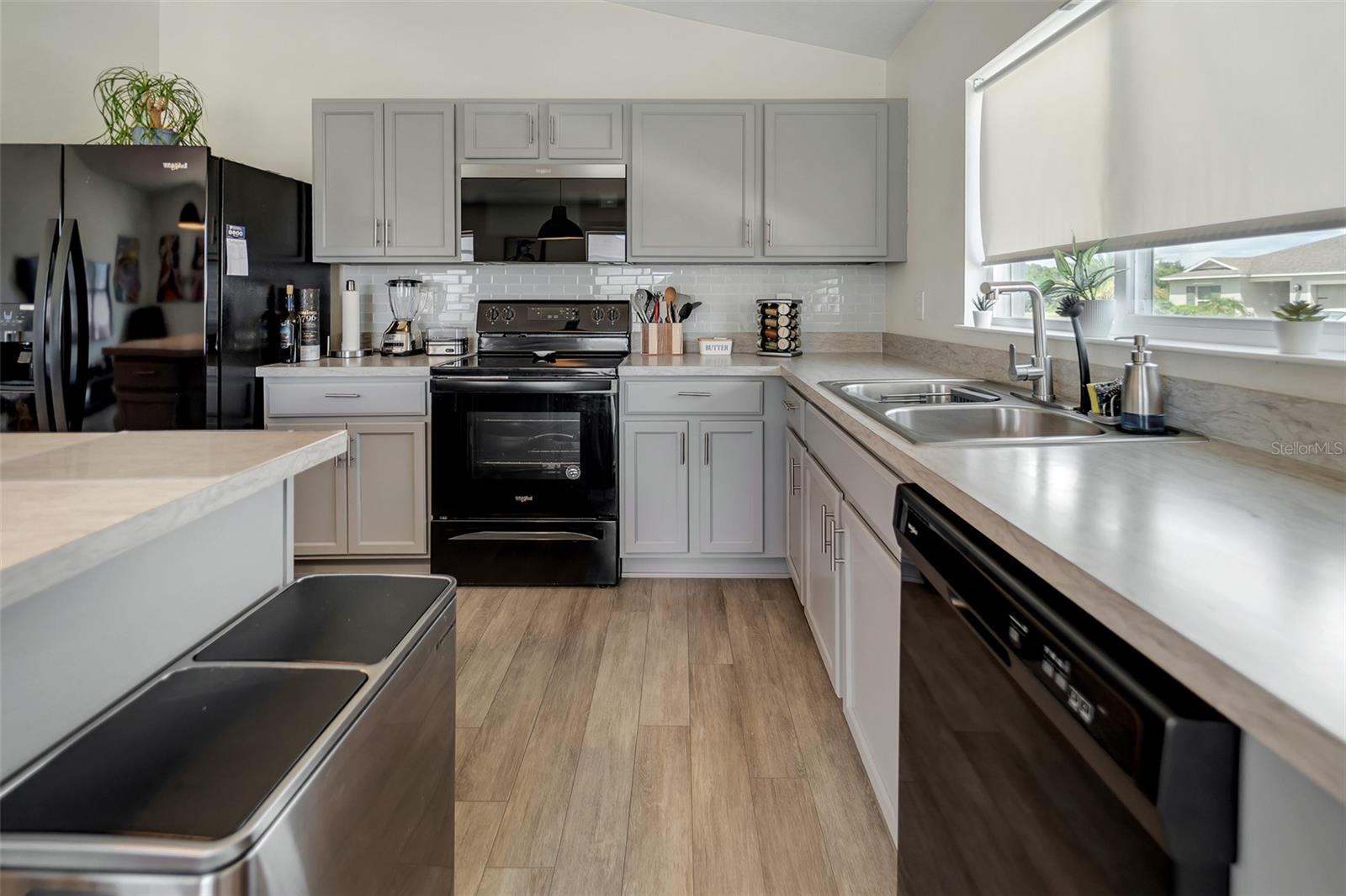 3122 EAGLE HAMMOCK CIR