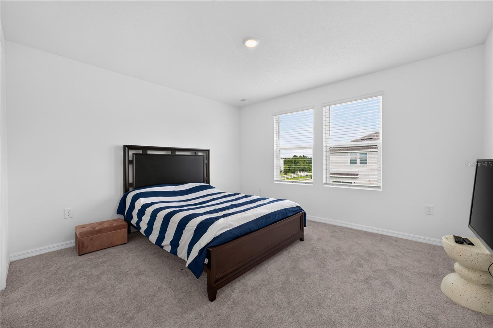 5080 SPANGLE DR