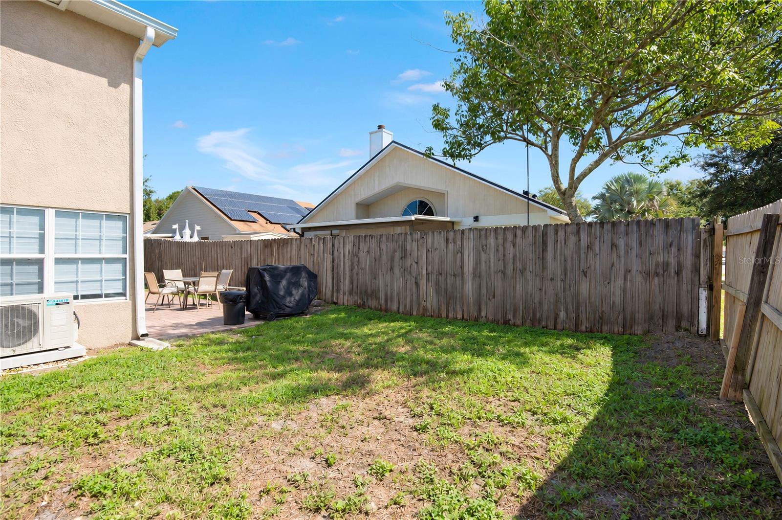 101 N ABERDEEN CIR