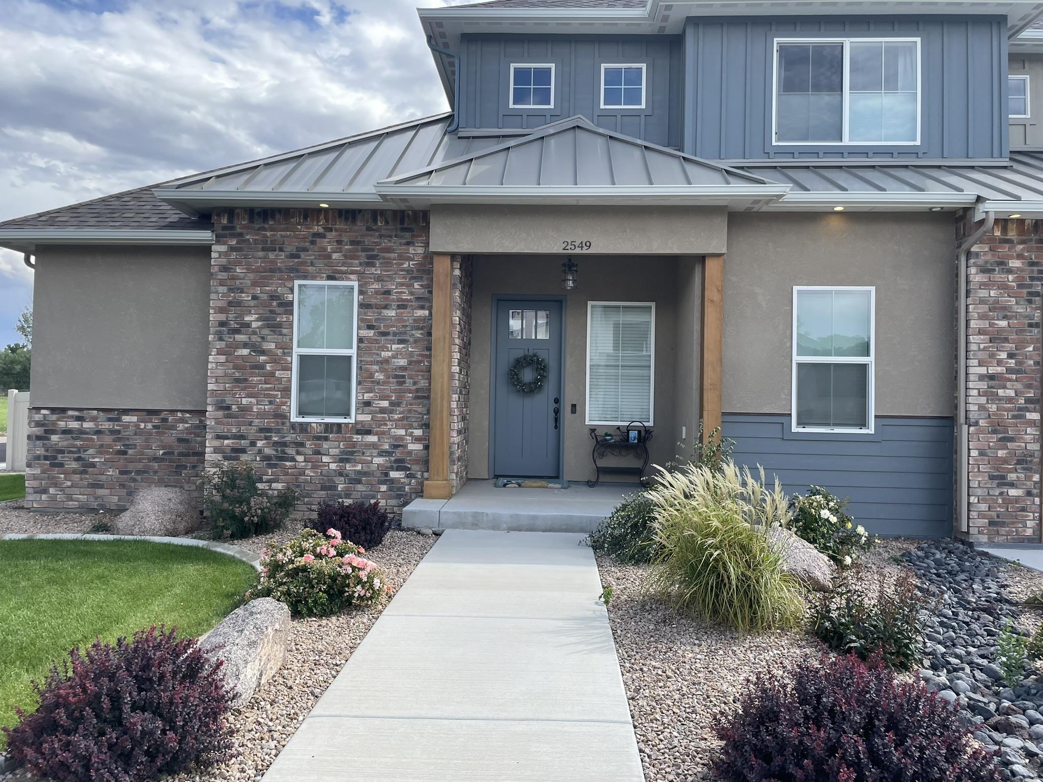 2549 CHAPMAN DRIVE