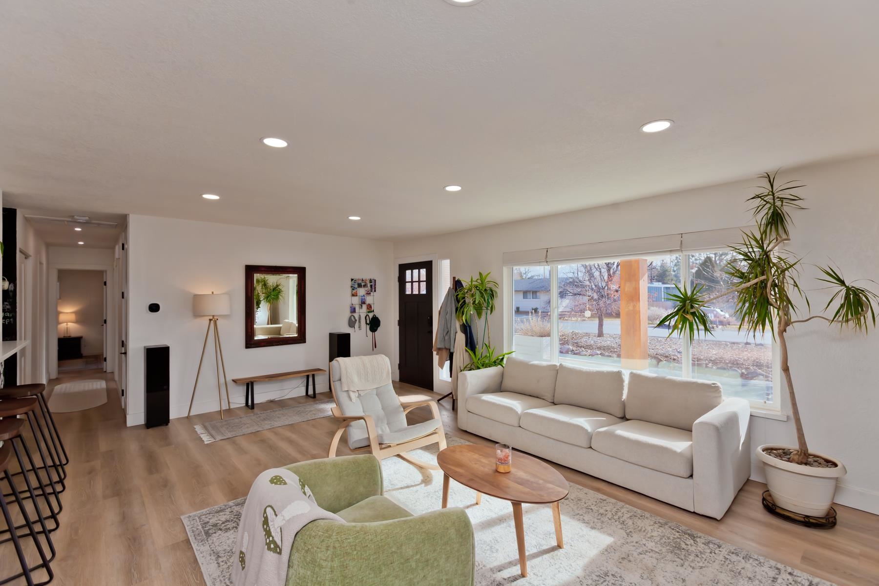 250 Walnut Avenue