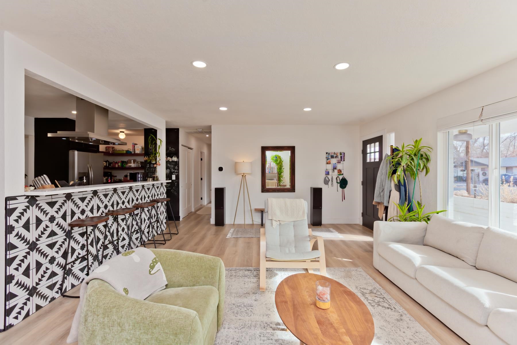 250 Walnut Avenue