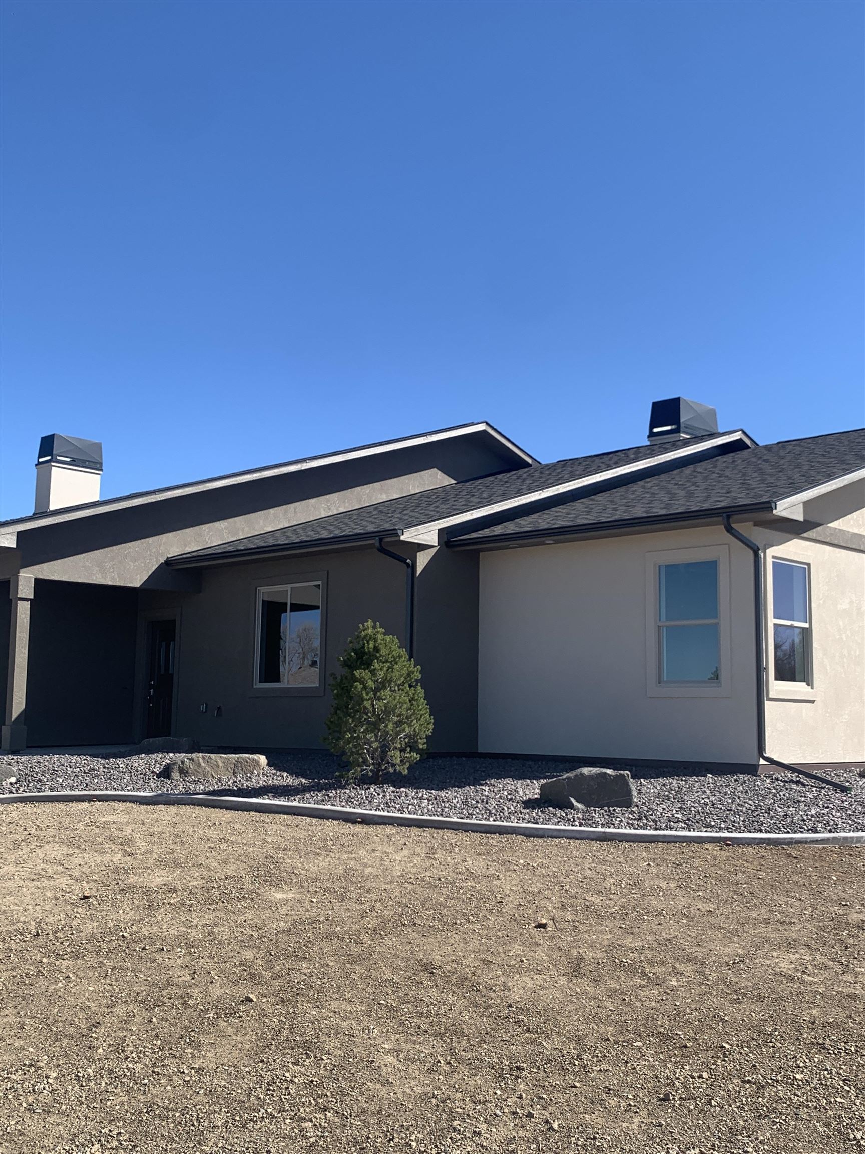 846 Fire Quartz Lane