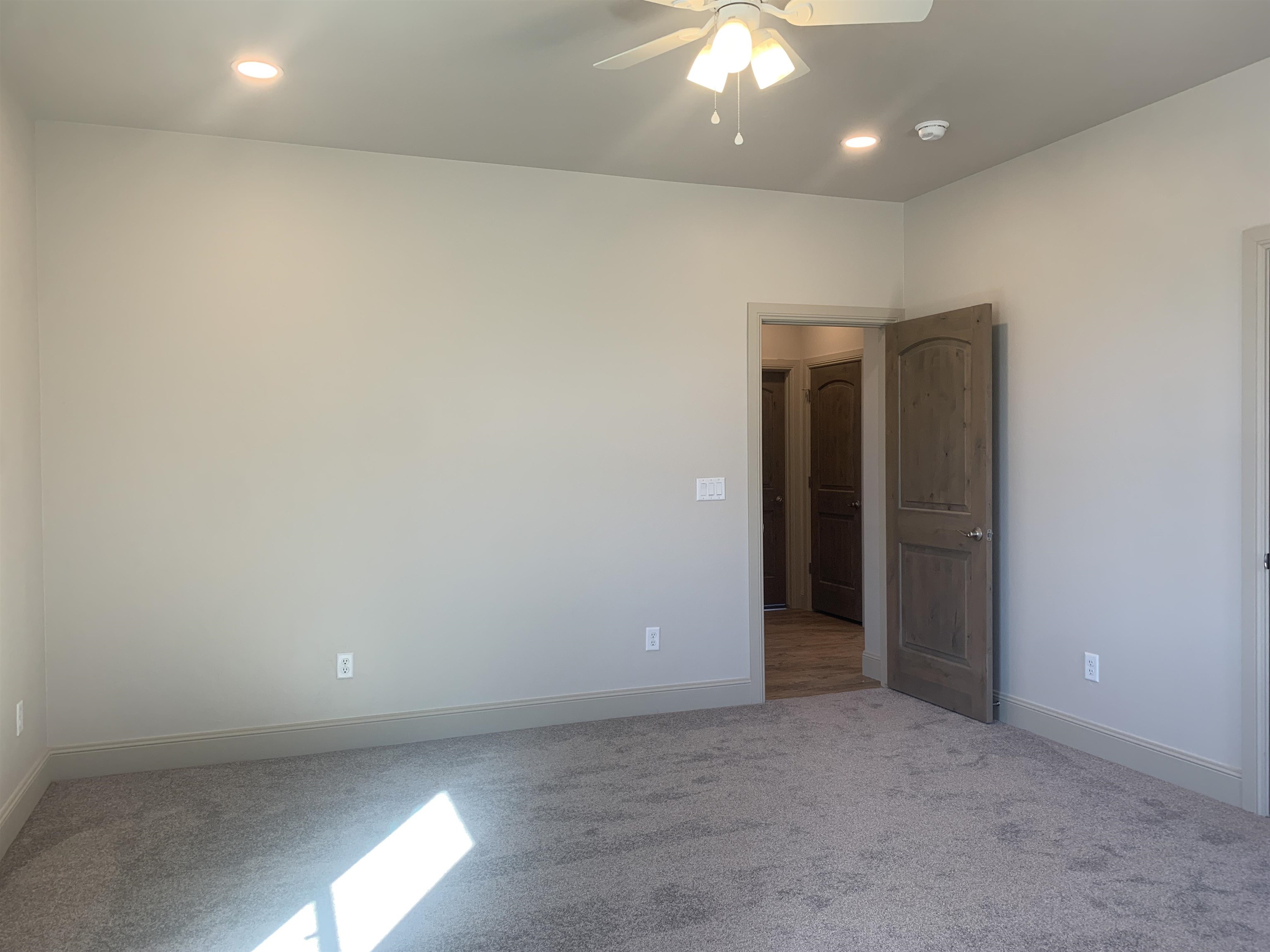 846 Fire Quartz Lane