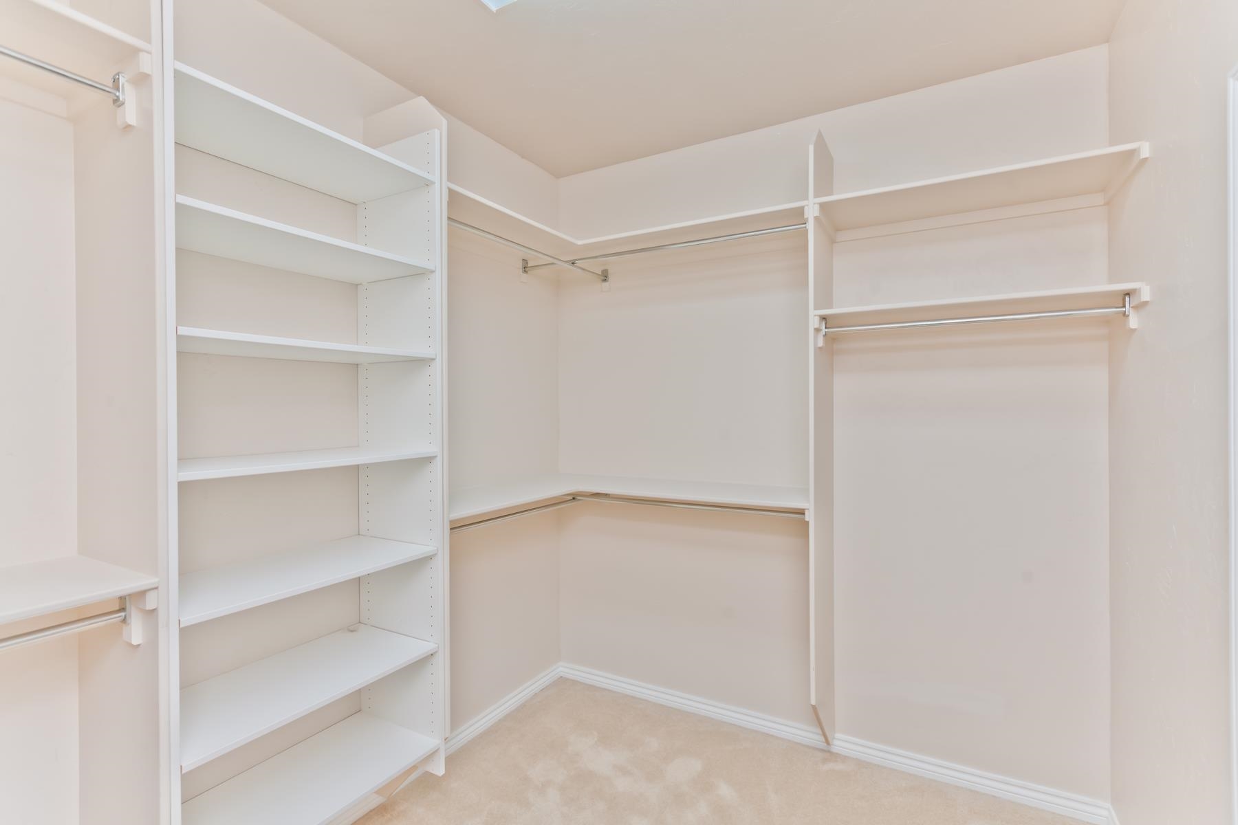 871 Summer Breeze Court