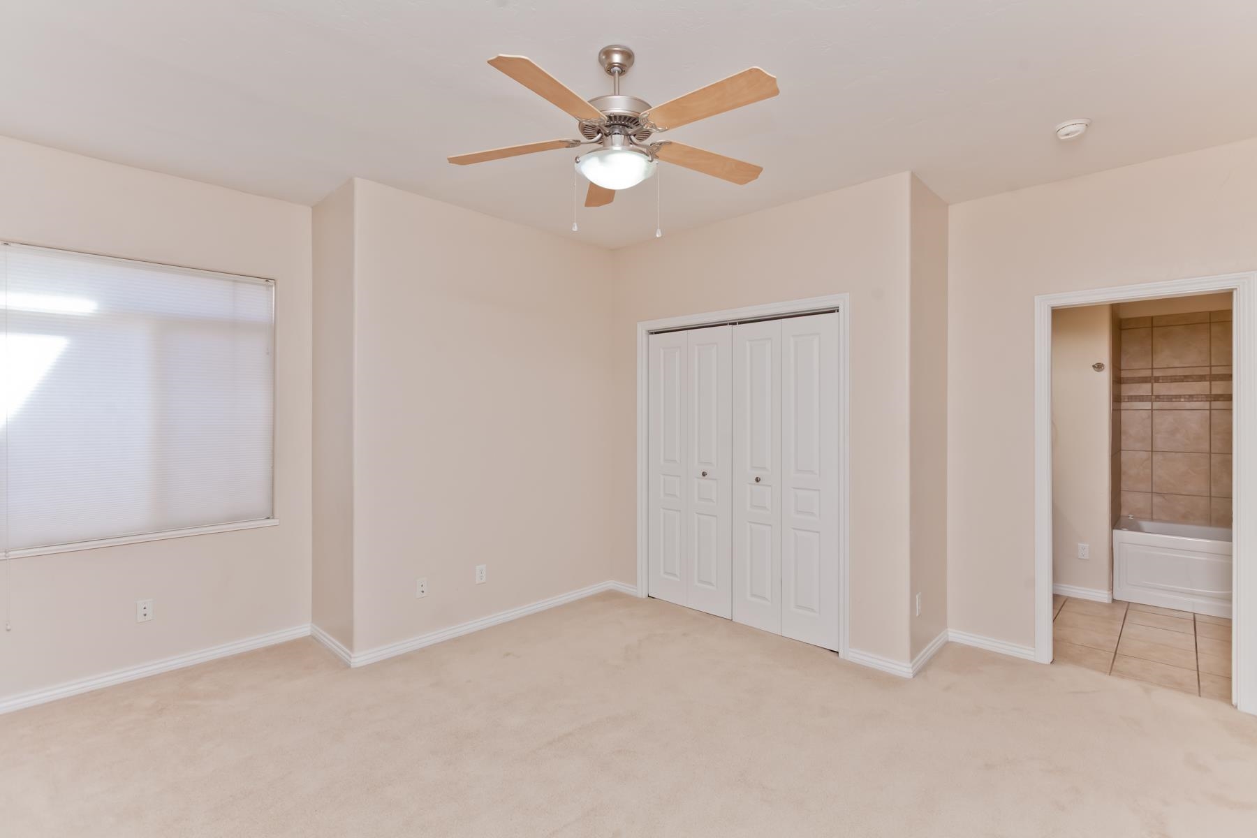 871 Summer Breeze Court