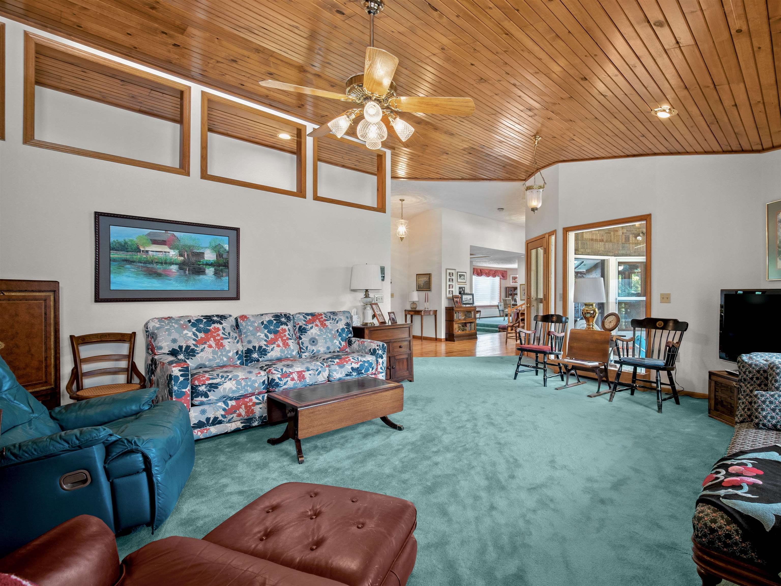 2695 Wilshire Court