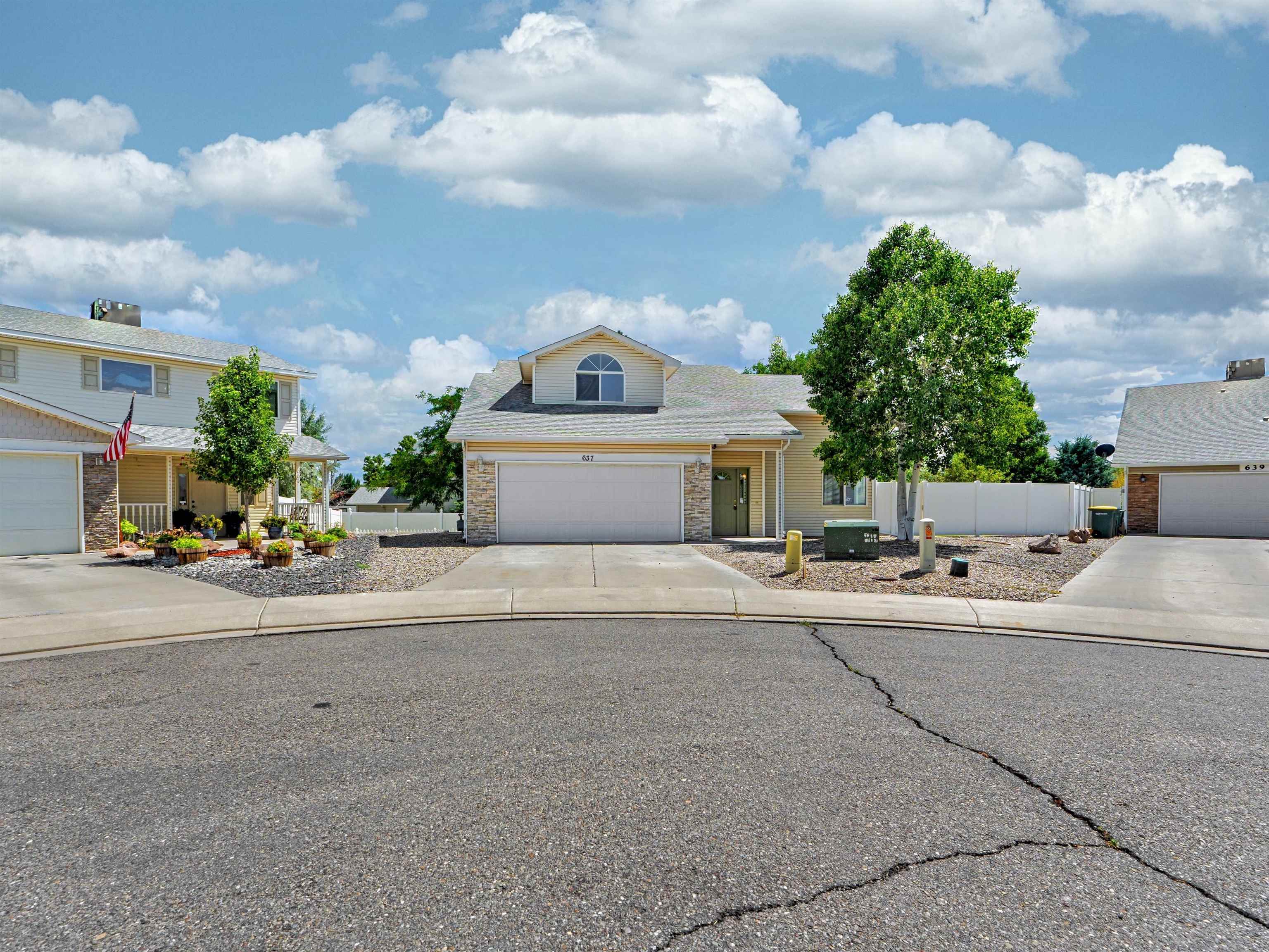 637 Longs Peak Court