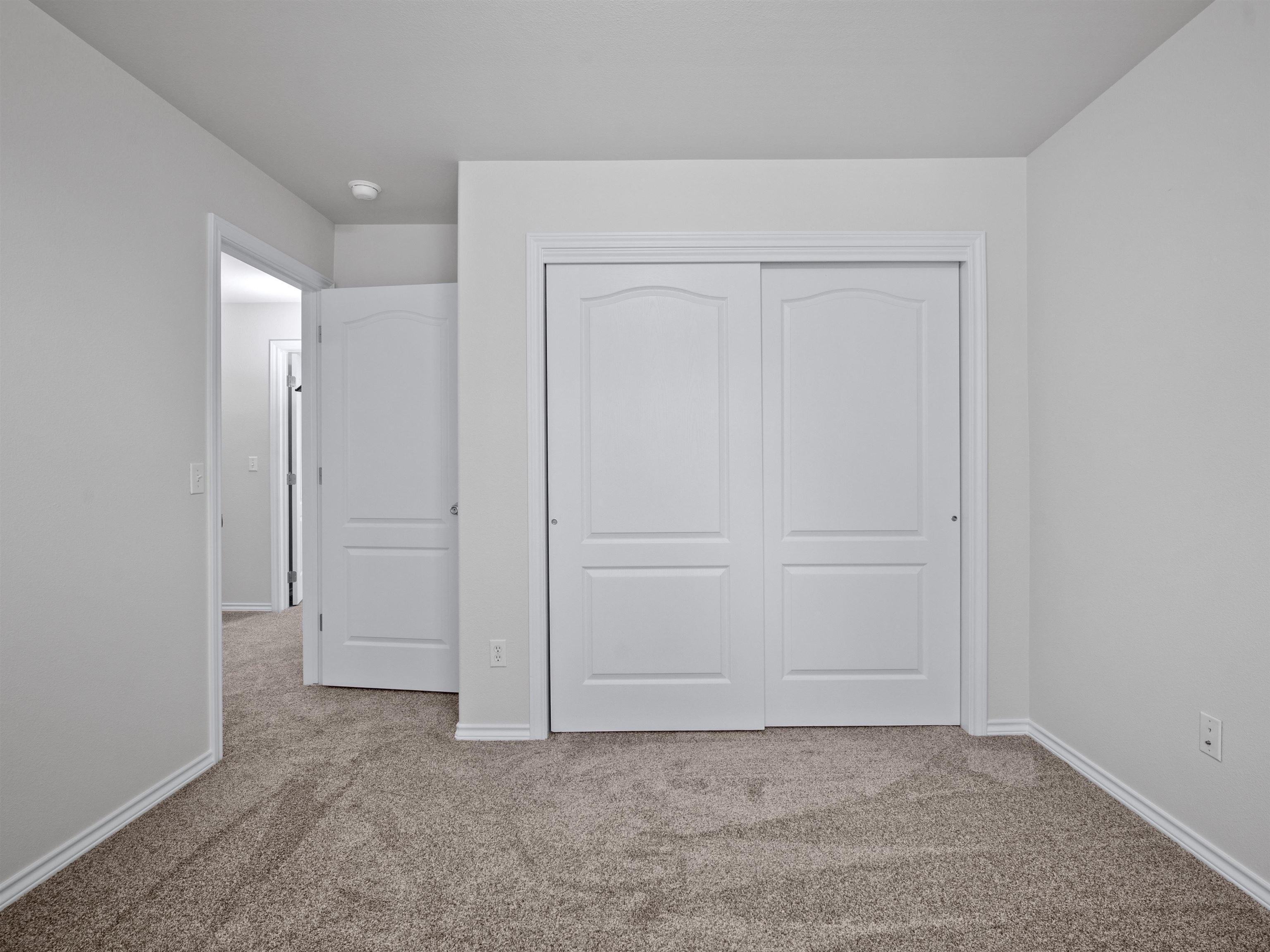 637 Longs Peak Court