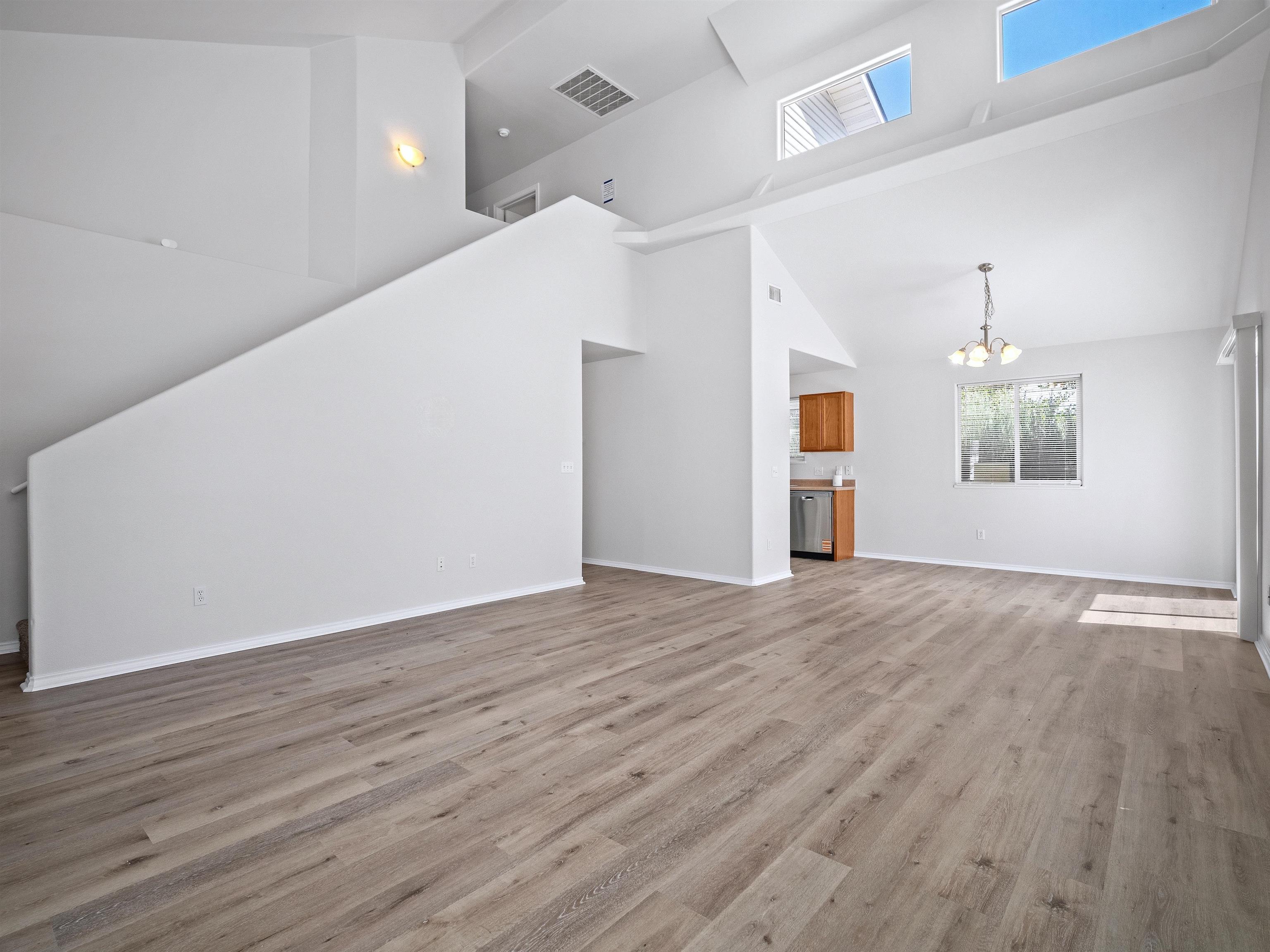 637 Longs Peak Court