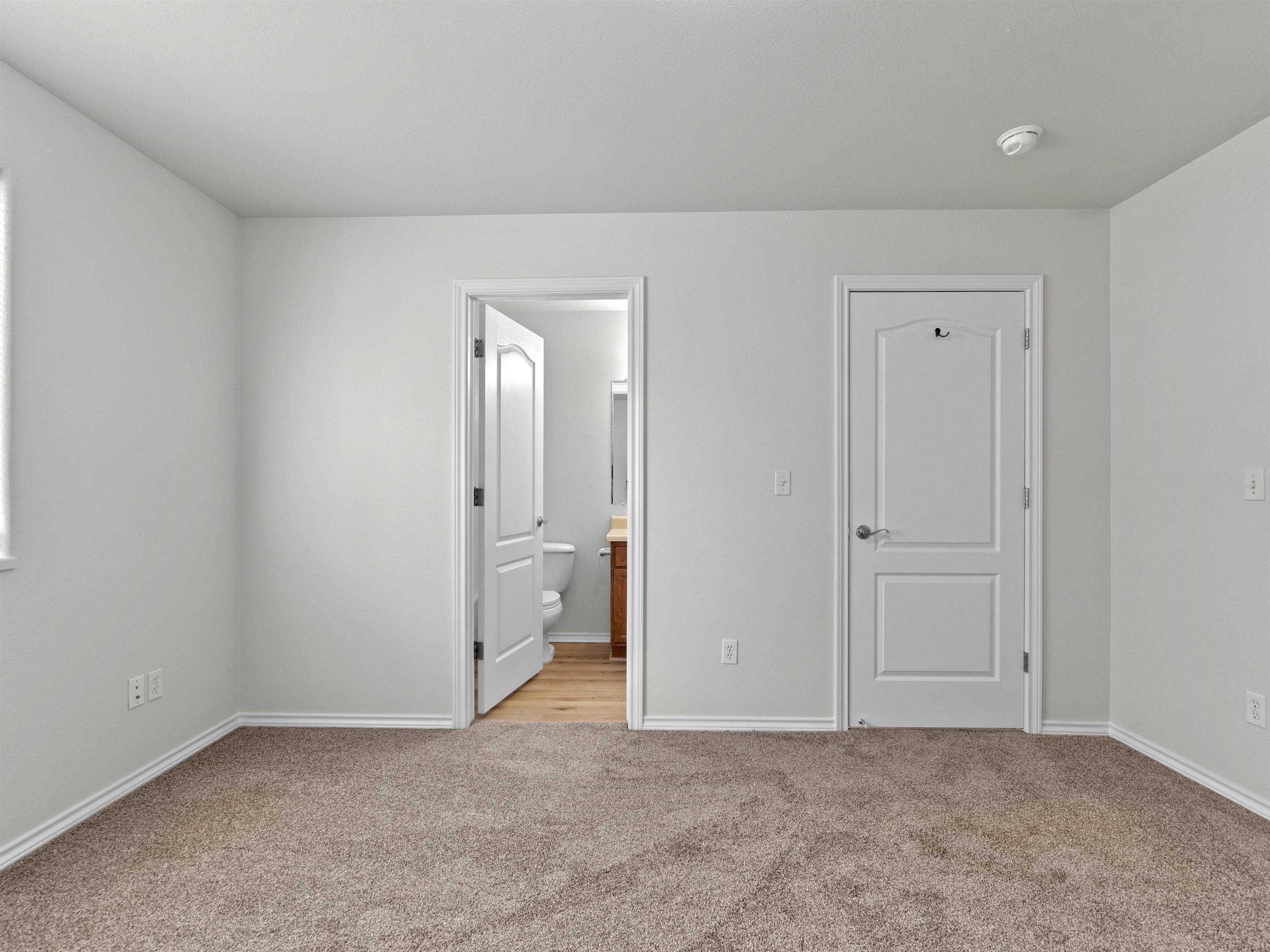 637 Longs Peak Court