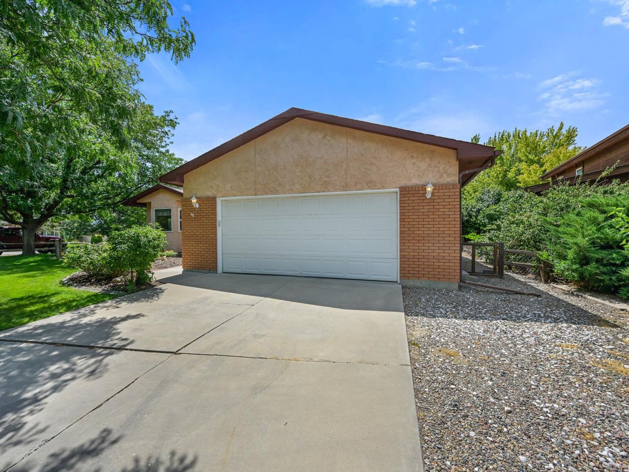 2949 Erika Road