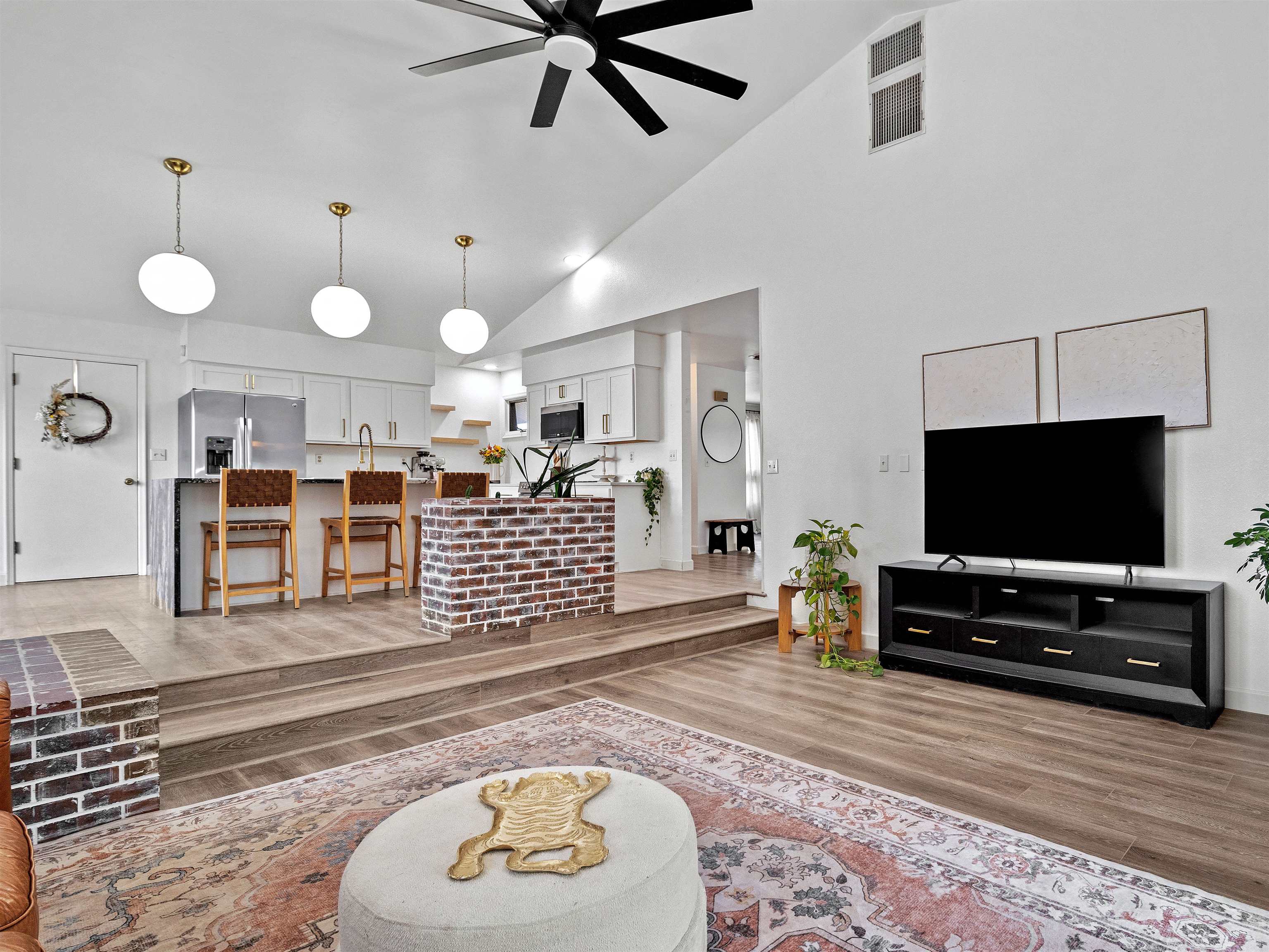 948 20 Road