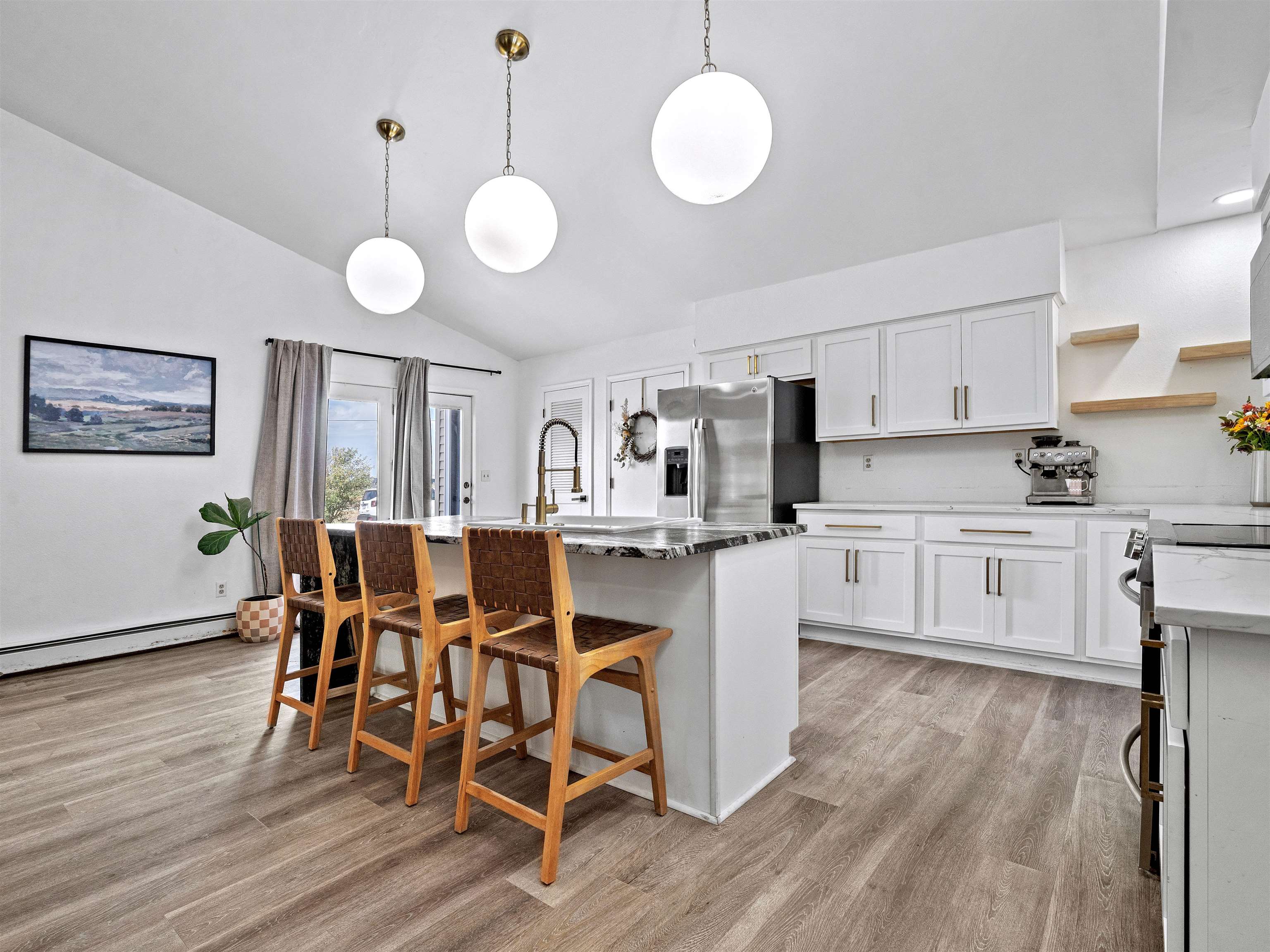 948 20 Road