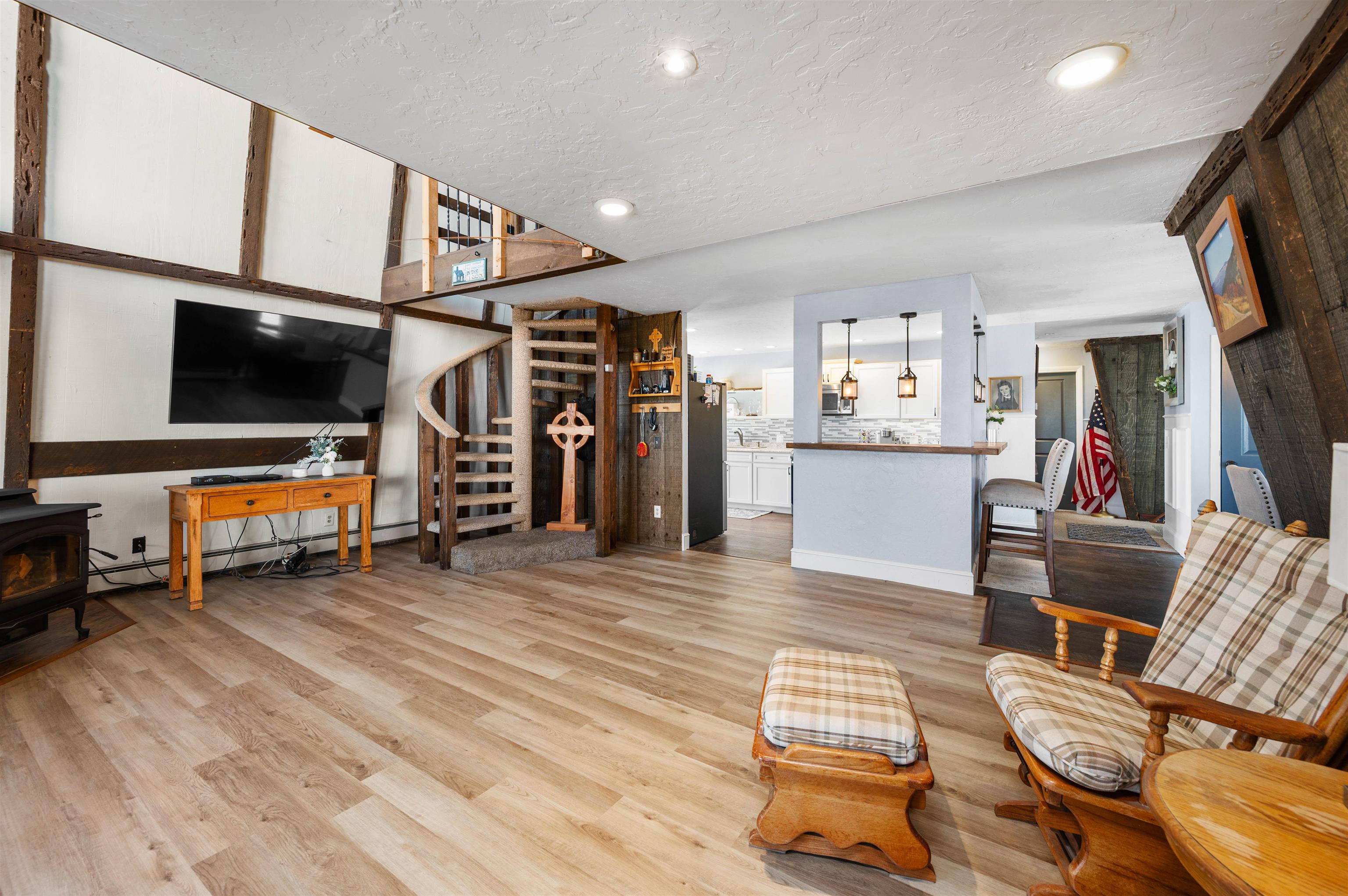 242 Arroyo Drive