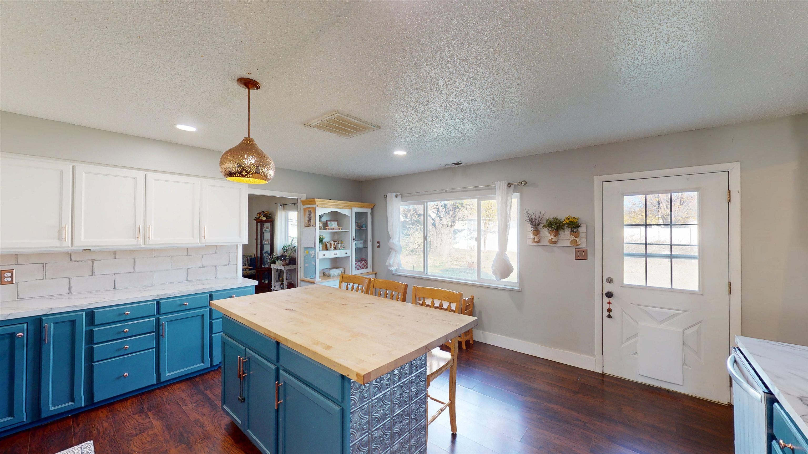 394 Evergreen Road