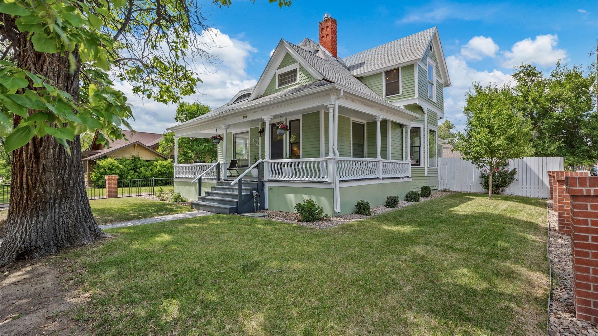1062 Main Street