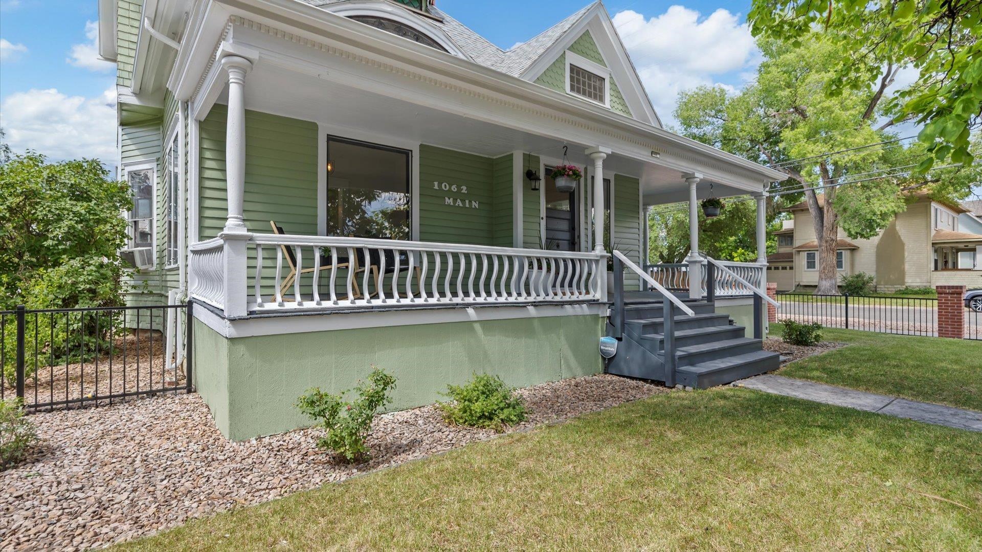 1062 Main Street