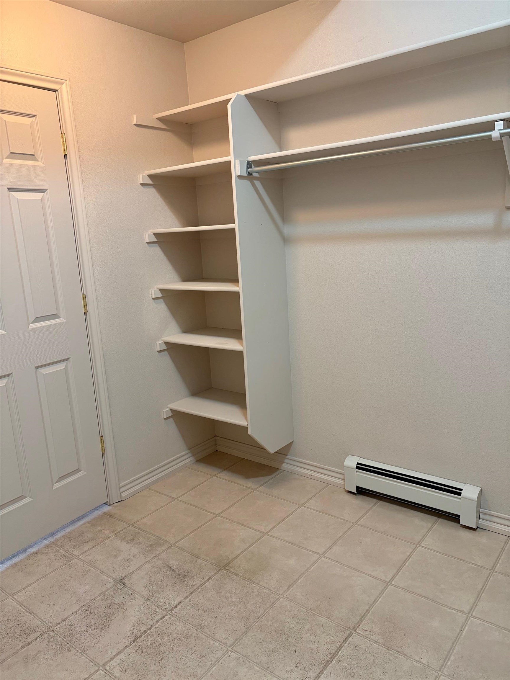 739 Glen Court Unit: 40