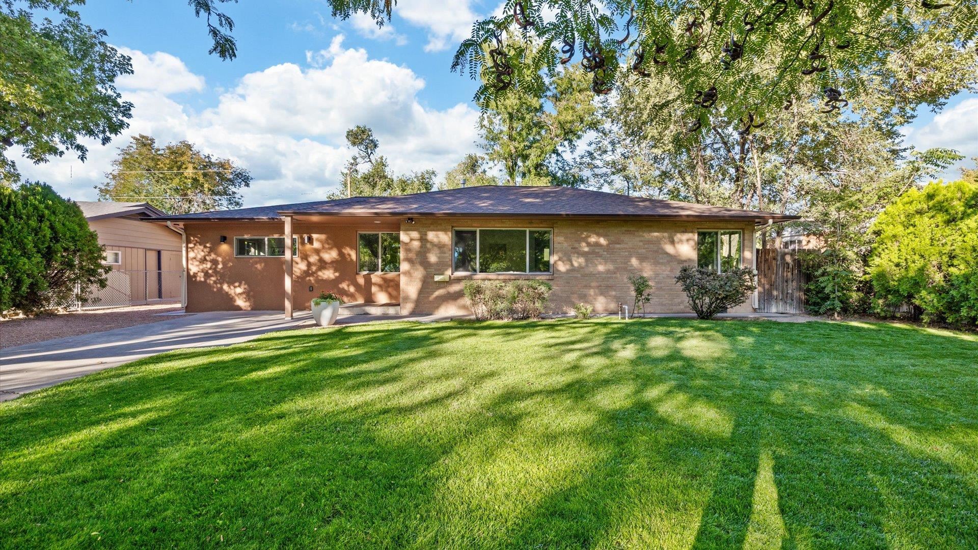 444 N Sherwood Drive