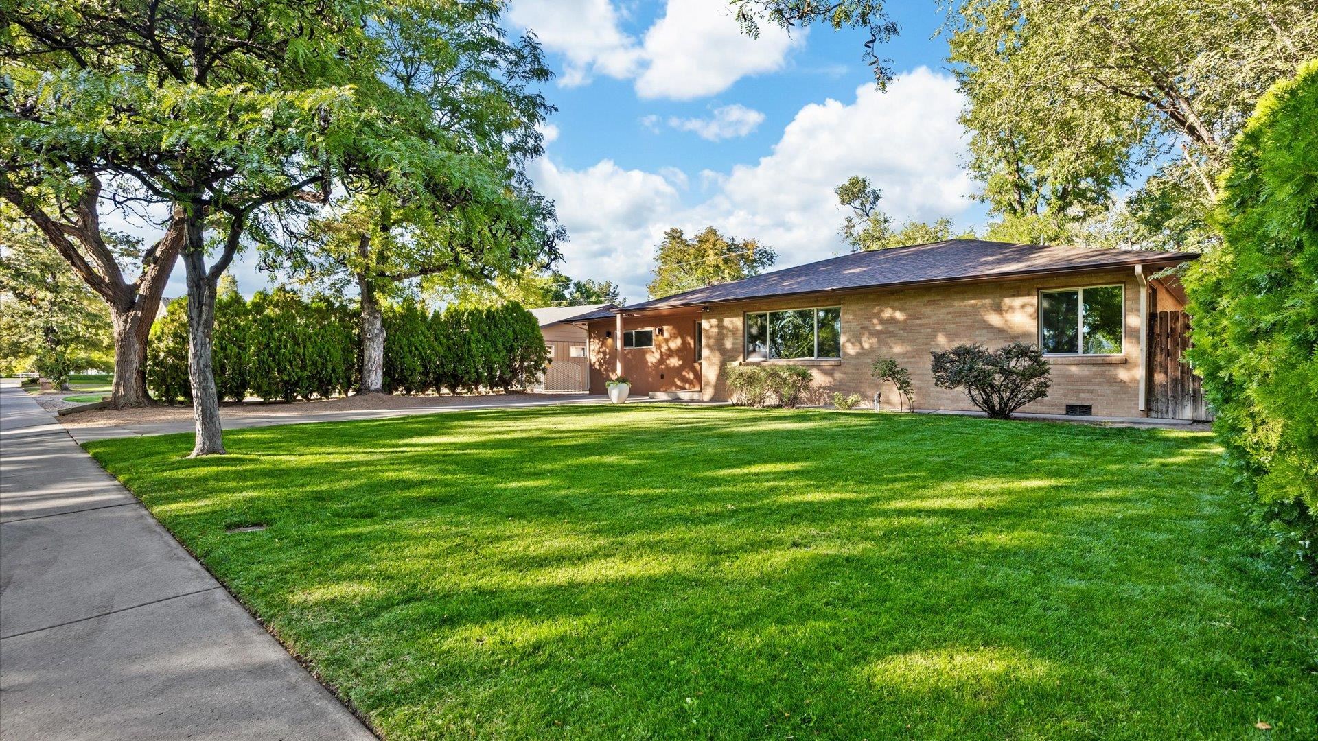 444 N Sherwood Drive