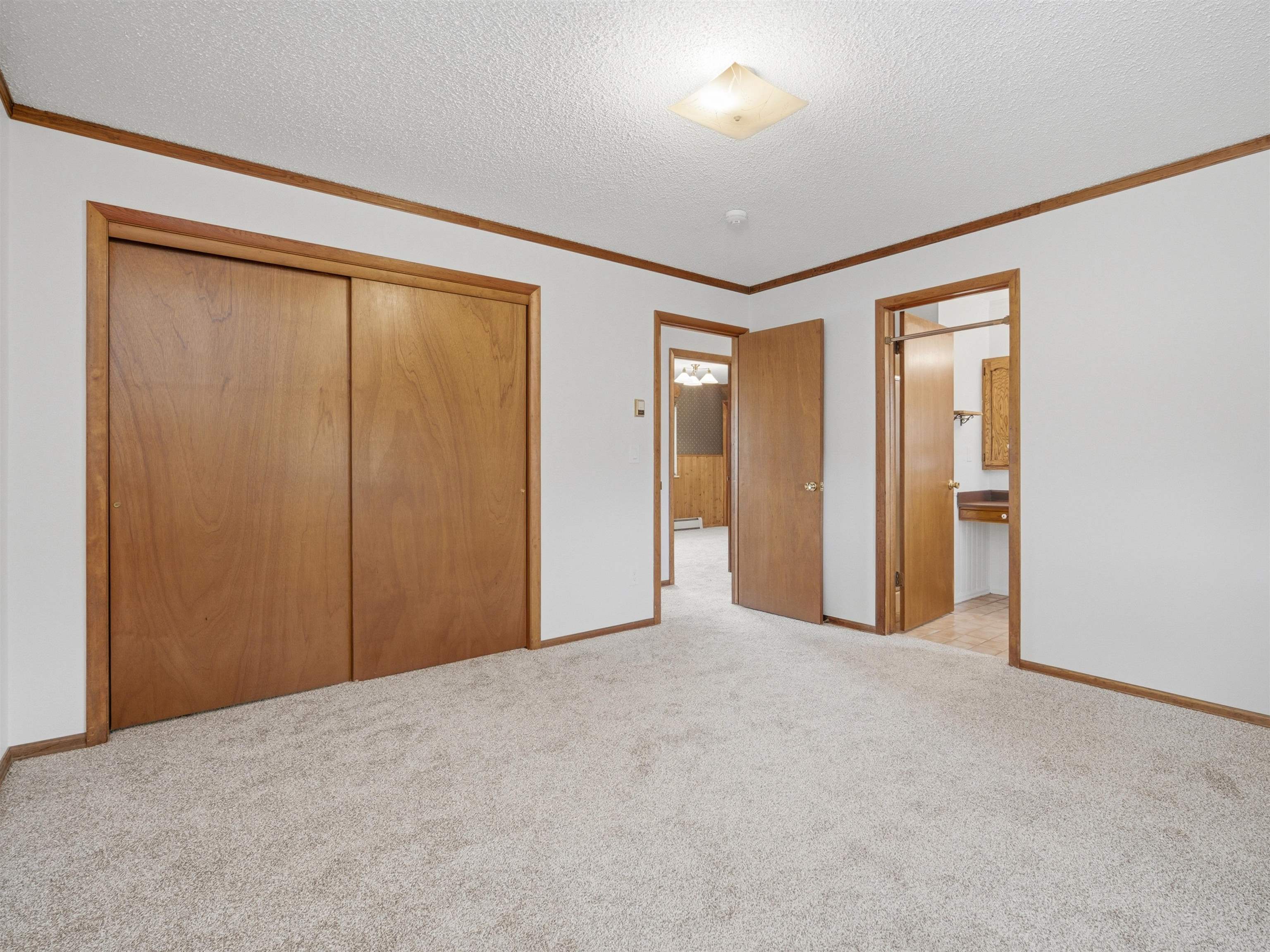 627 Oxbow Road