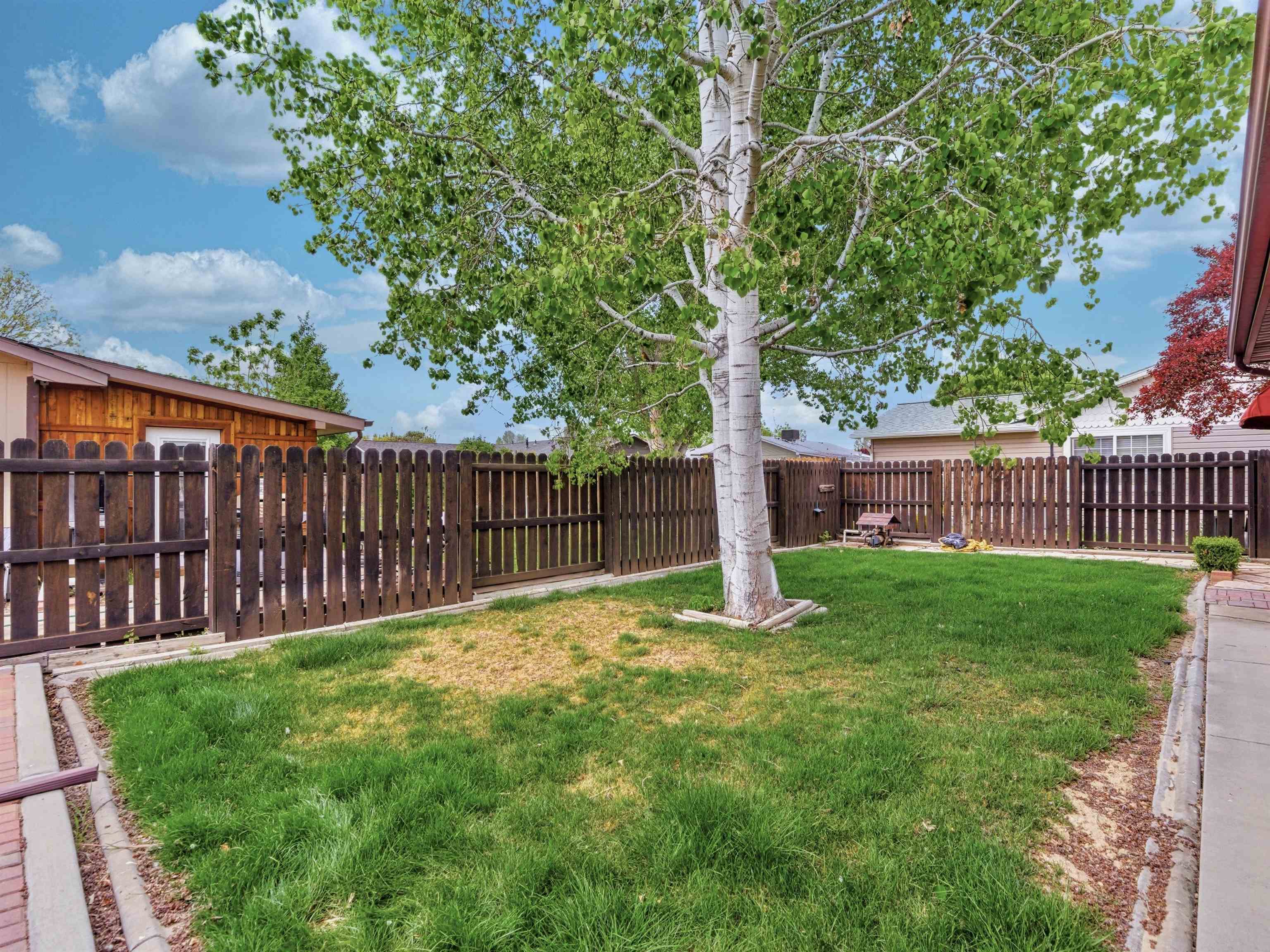 627 Oxbow Road