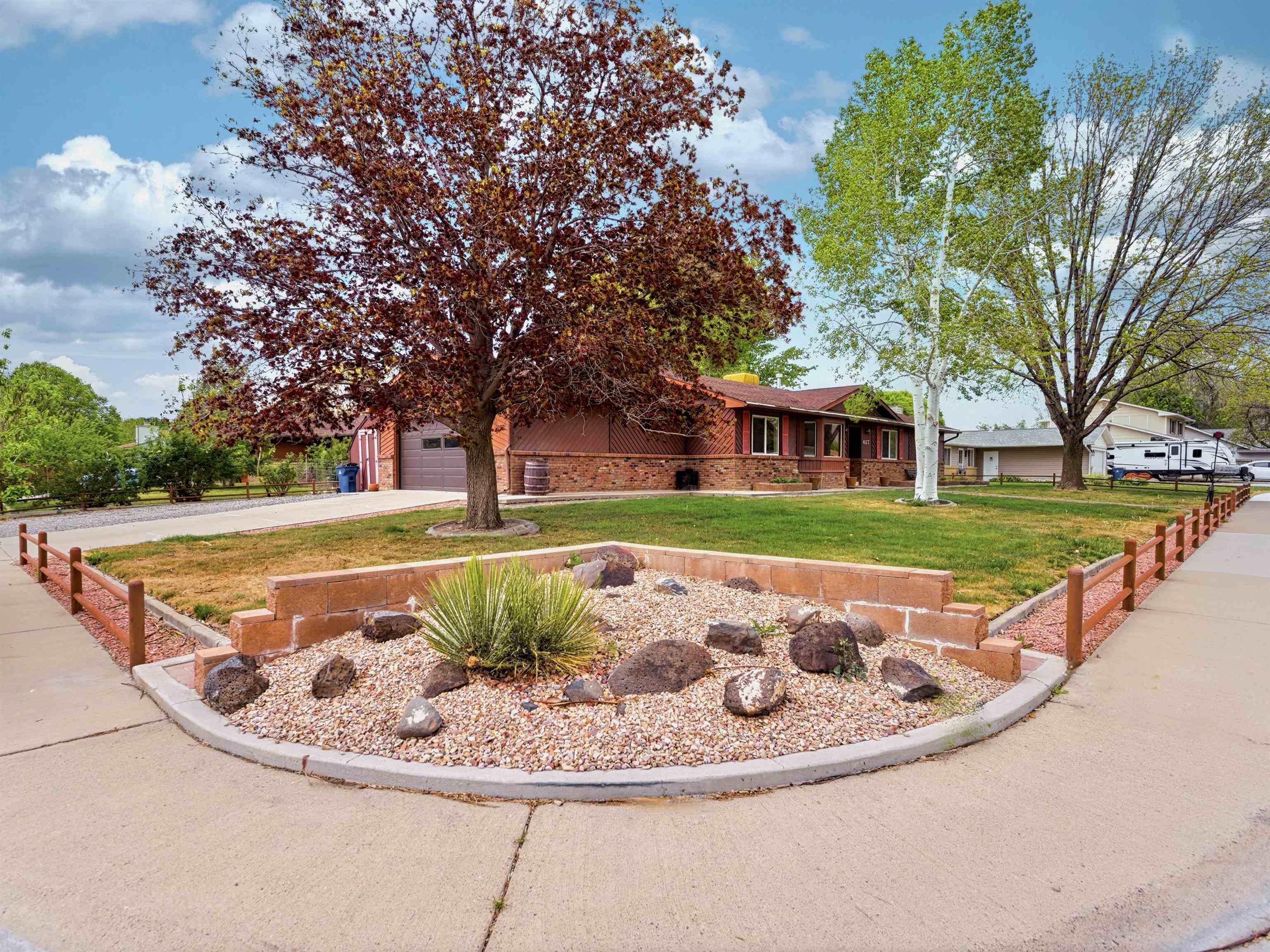 627 Oxbow Road