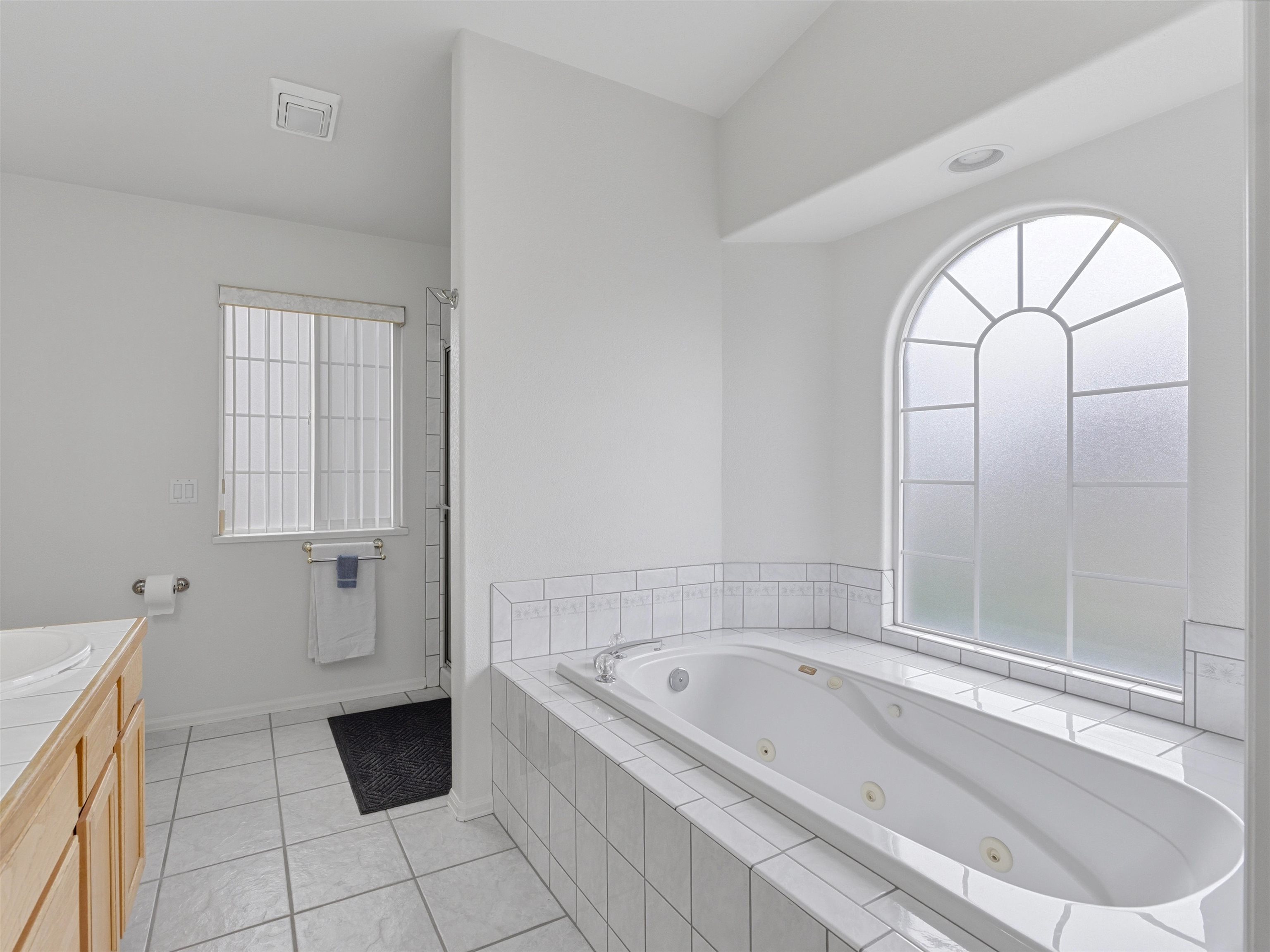 3082 Shadowbrook Court