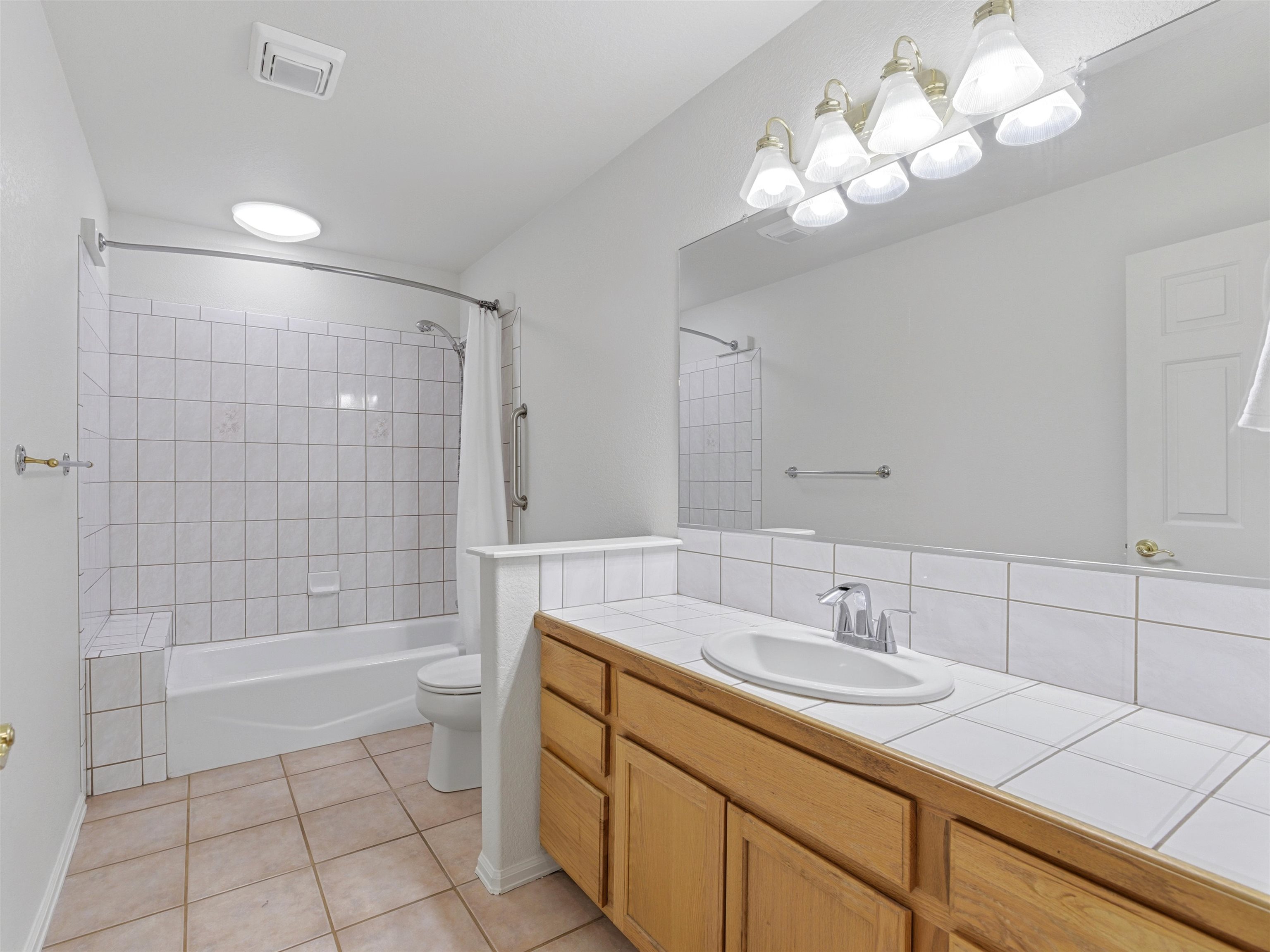 3082 Shadowbrook Court