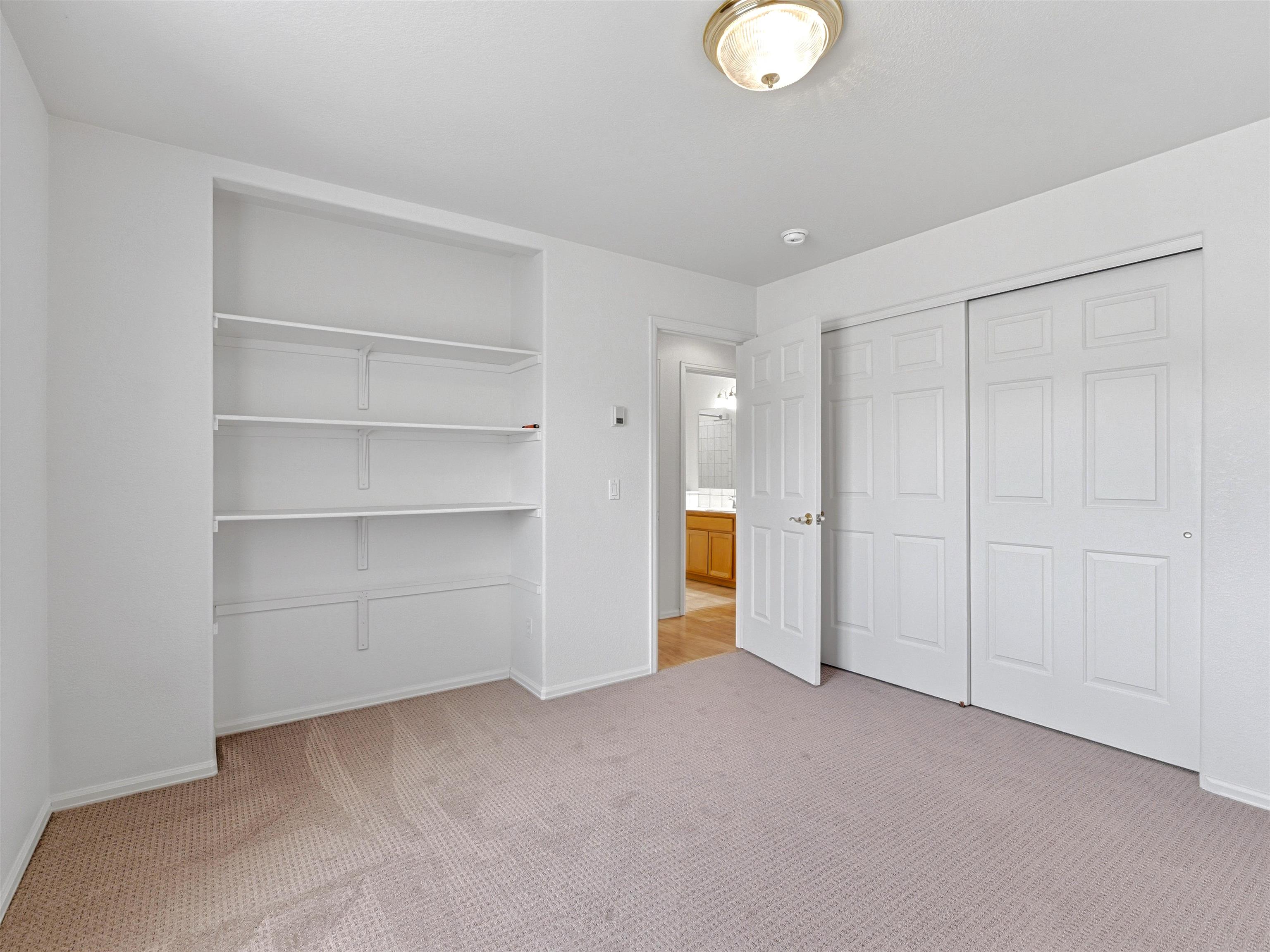 3082 Shadowbrook Court