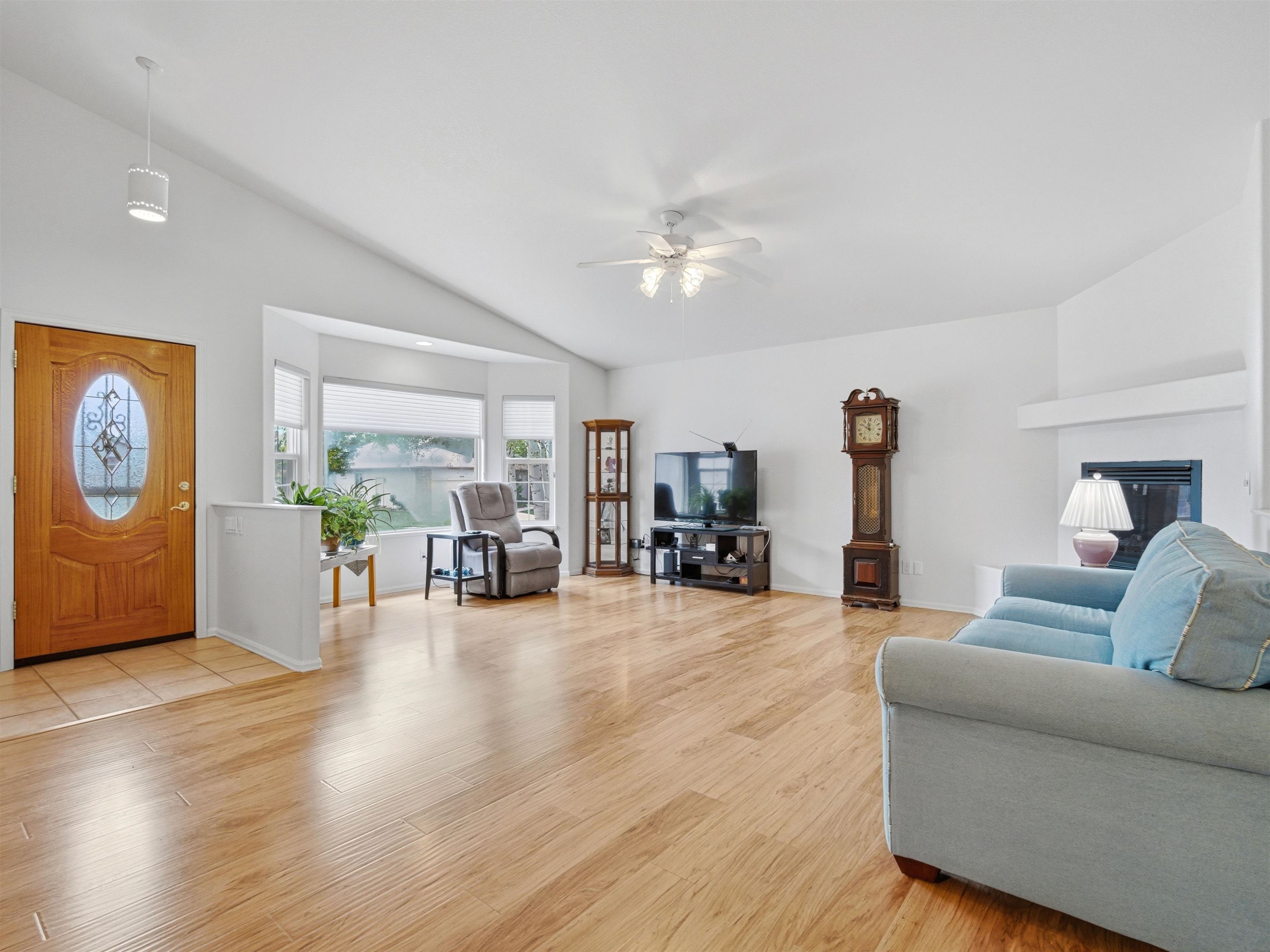 3082 Shadowbrook Court