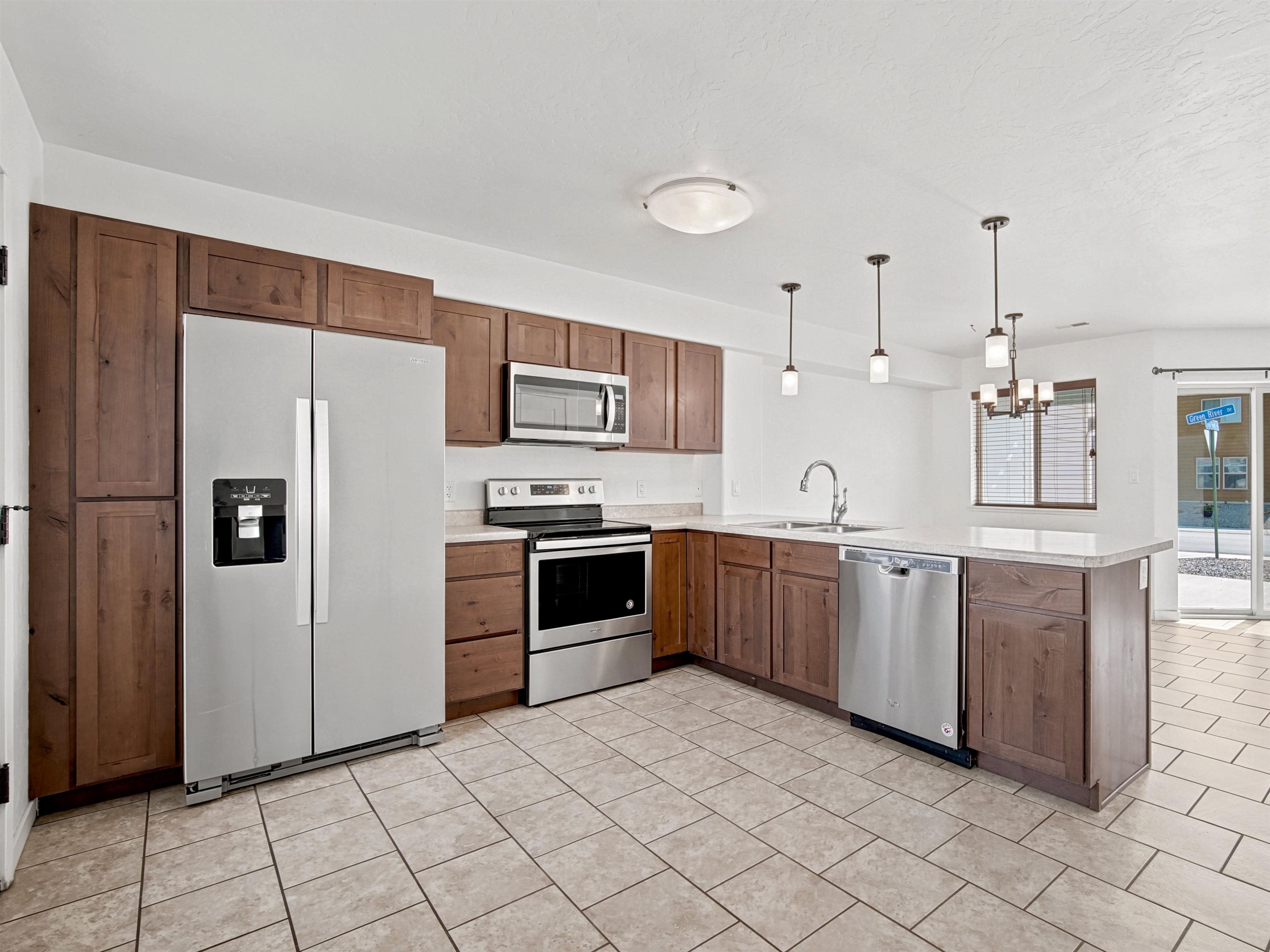 3140 Snake River Drive
