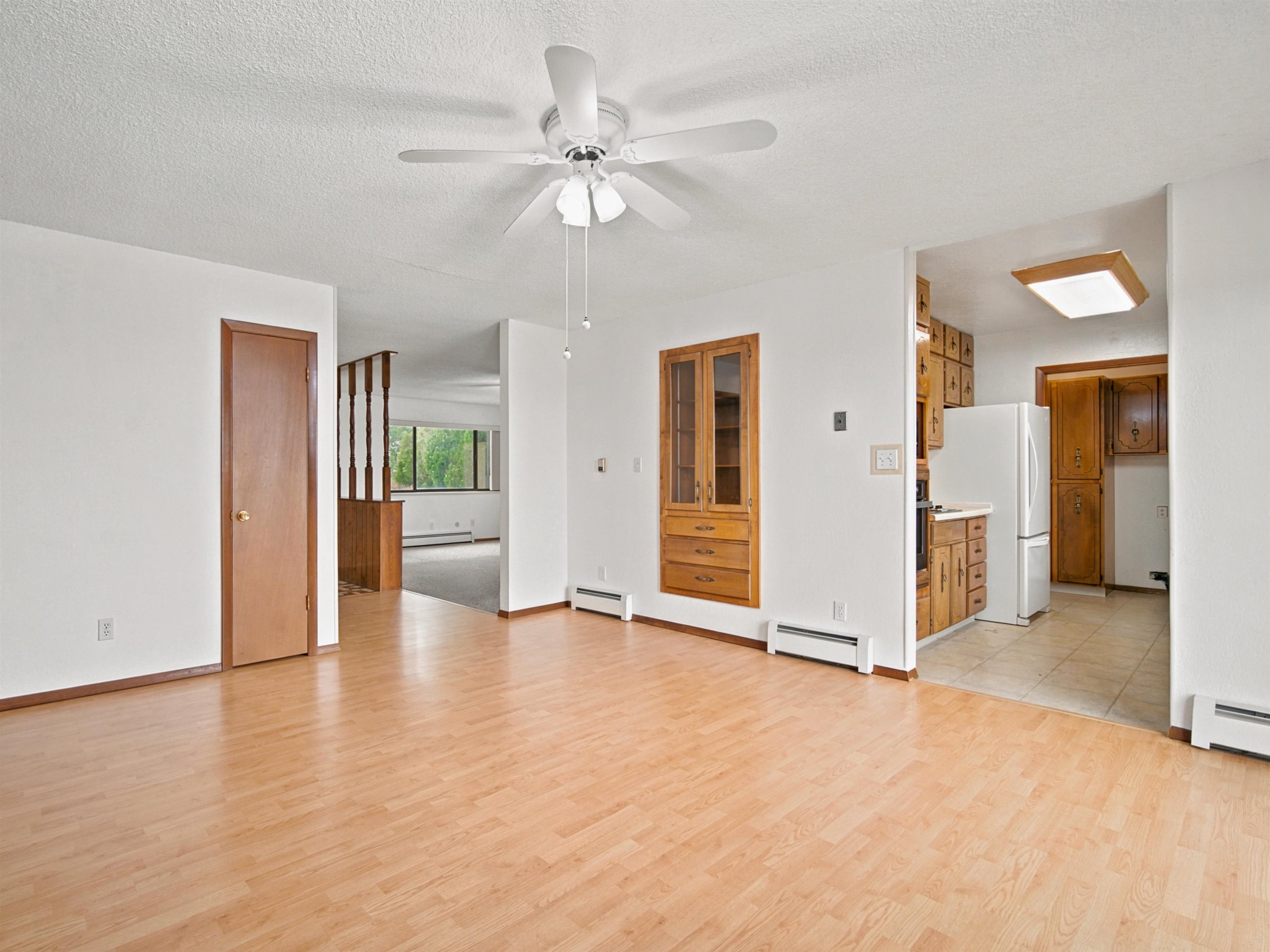 198 Desert Court
