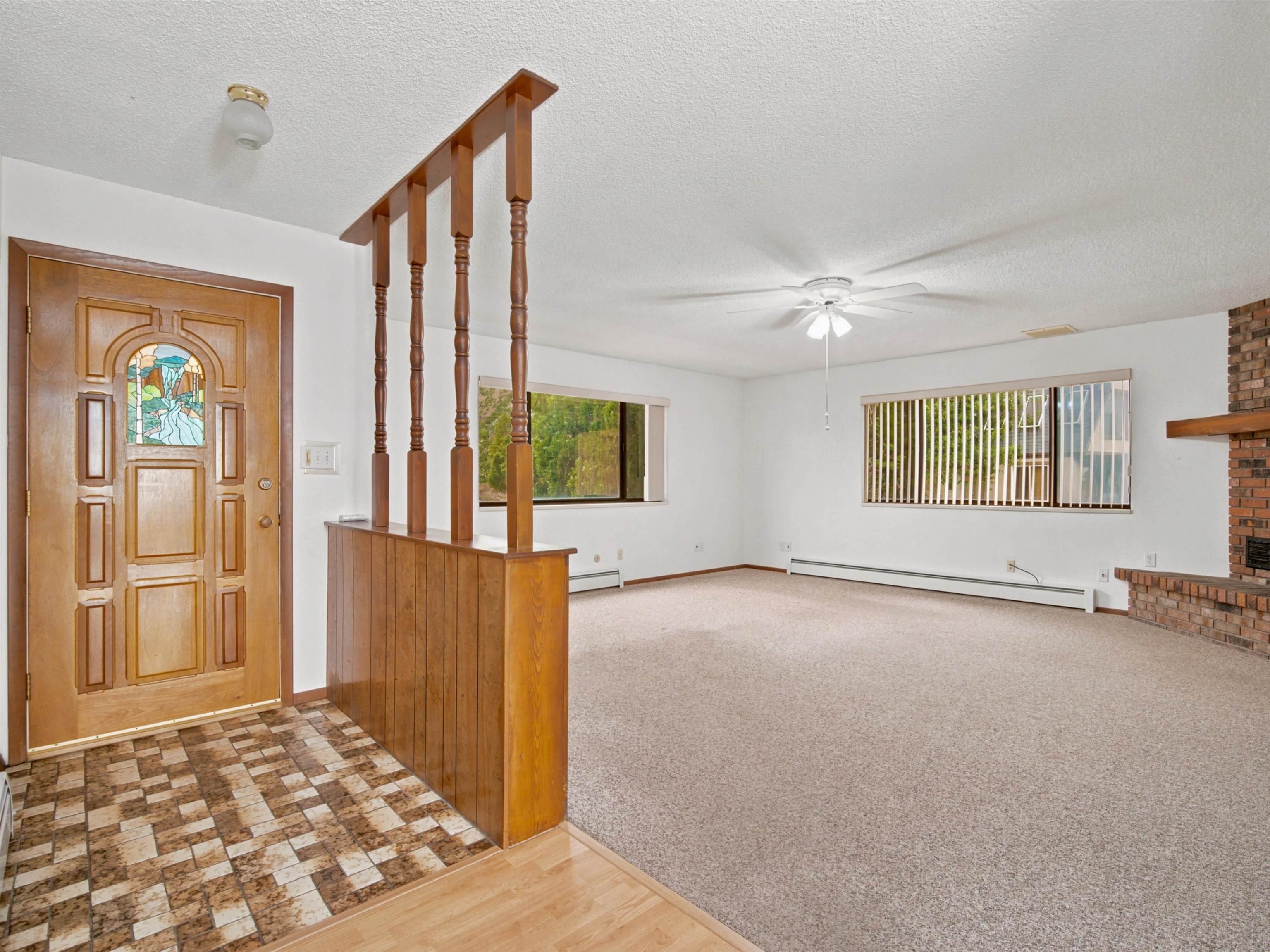 198 Desert Court