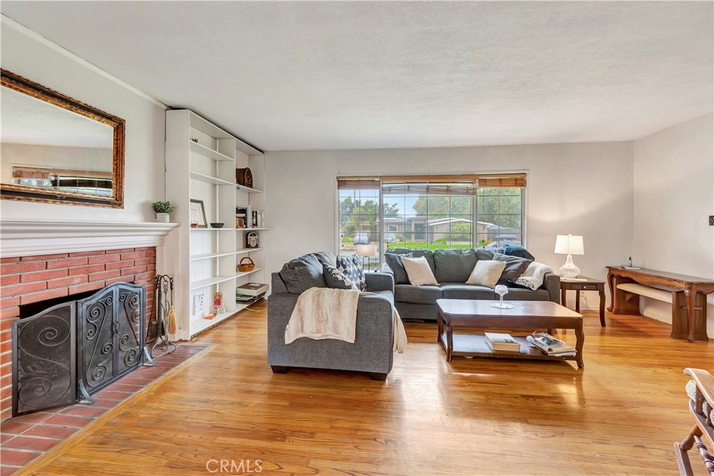 1228 S Evanwood Avenue