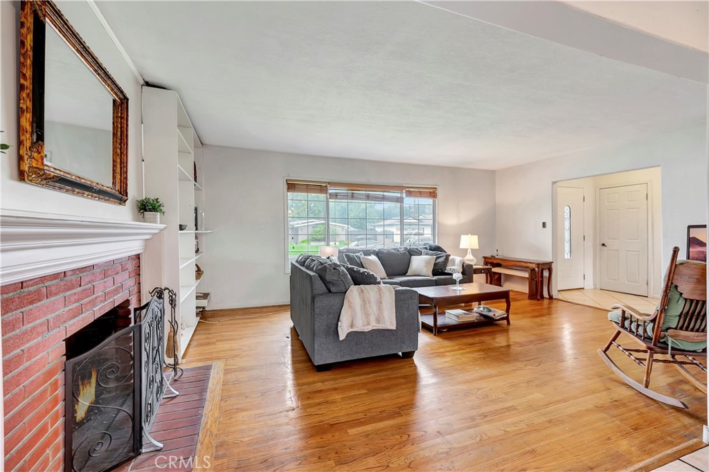 1228 S Evanwood Avenue