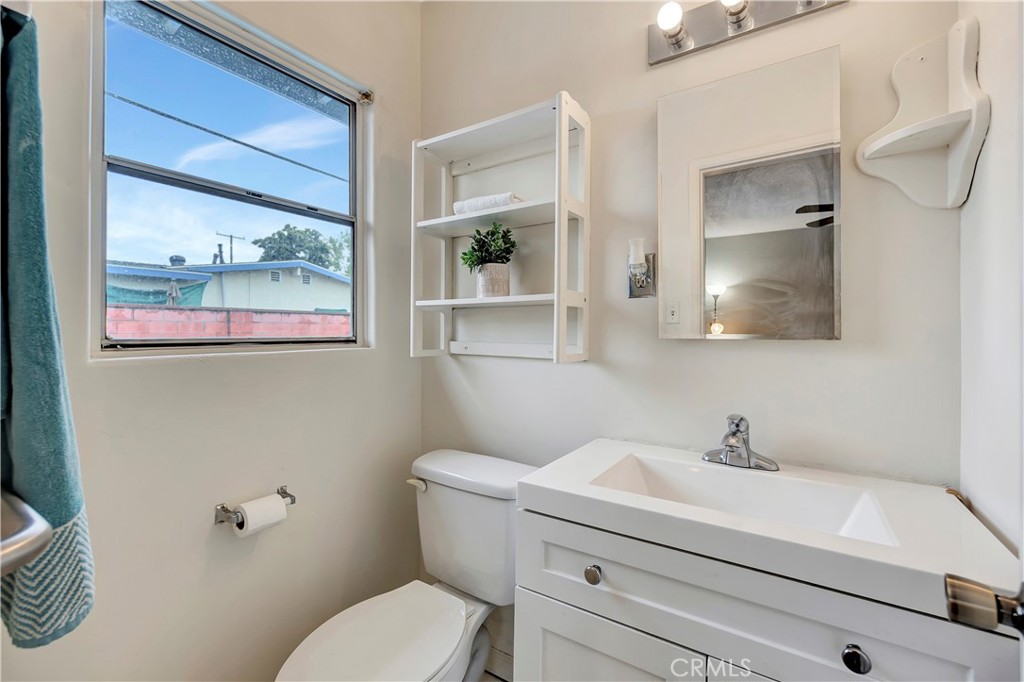 1228 S Evanwood Avenue