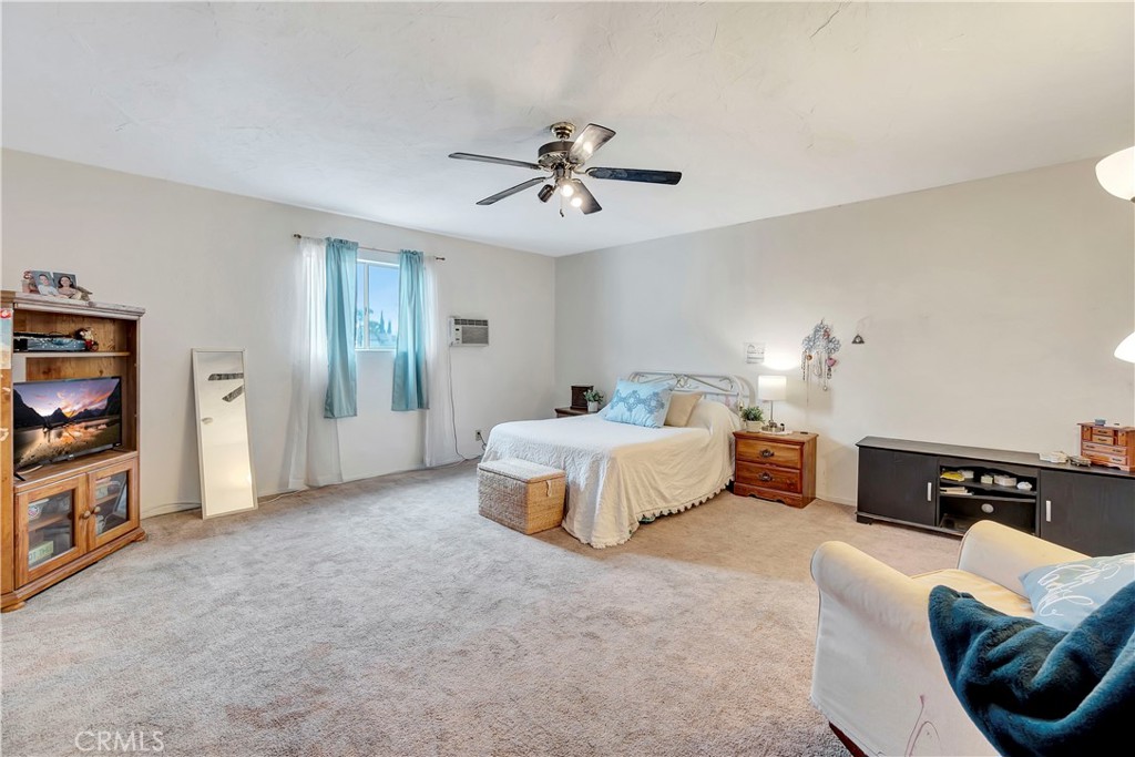 1228 S Evanwood Avenue