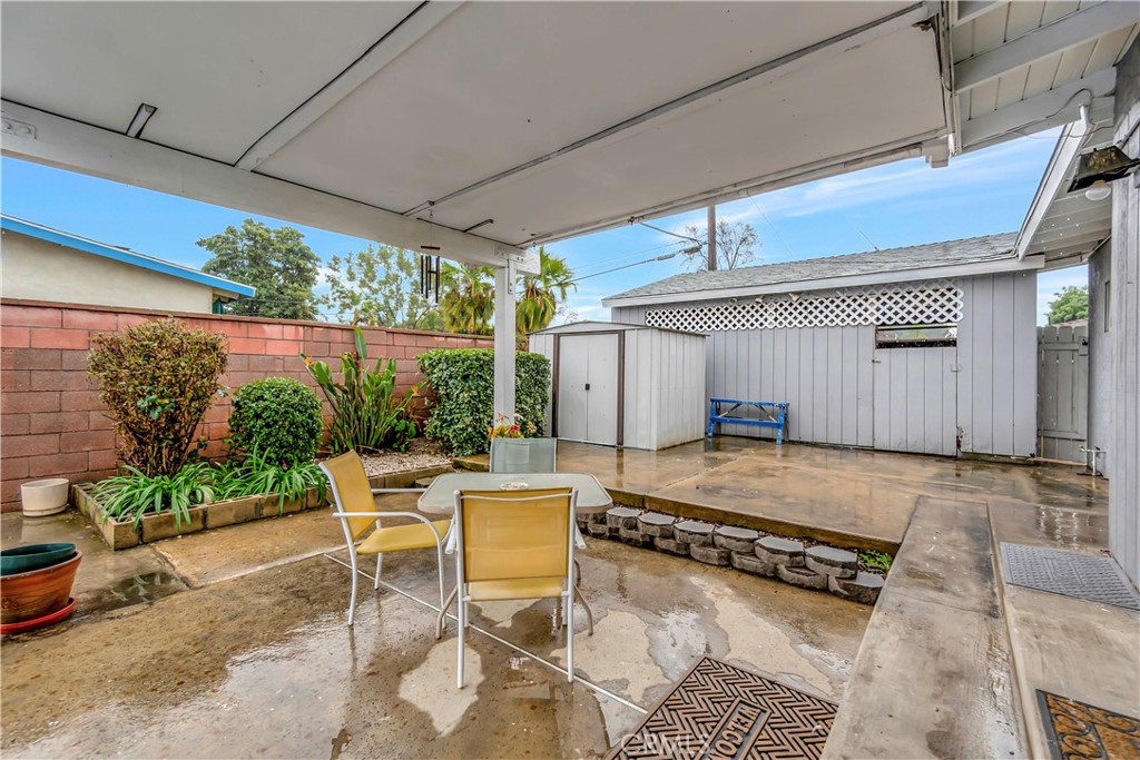 1228 S Evanwood Avenue