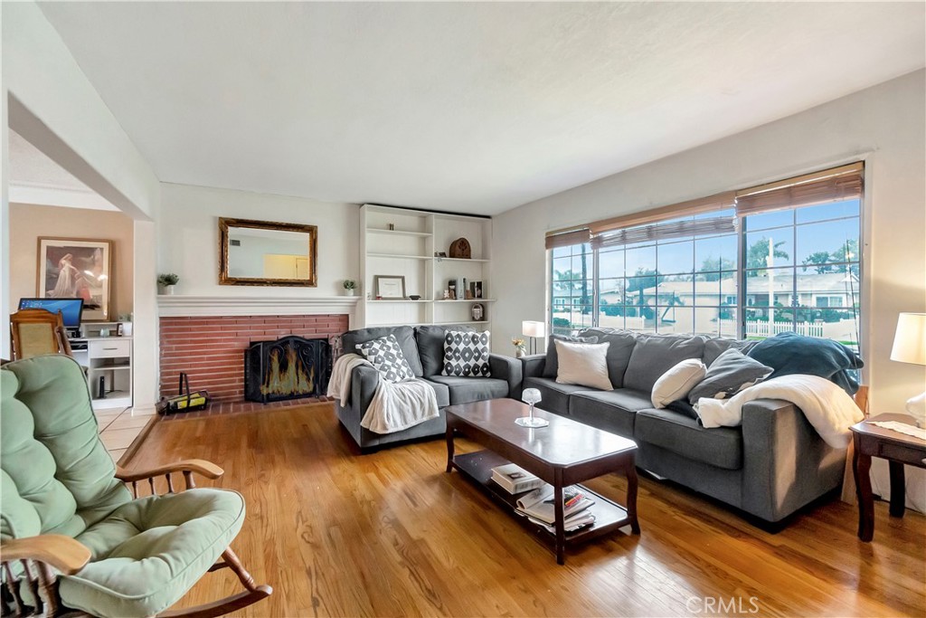 1228 S Evanwood Avenue